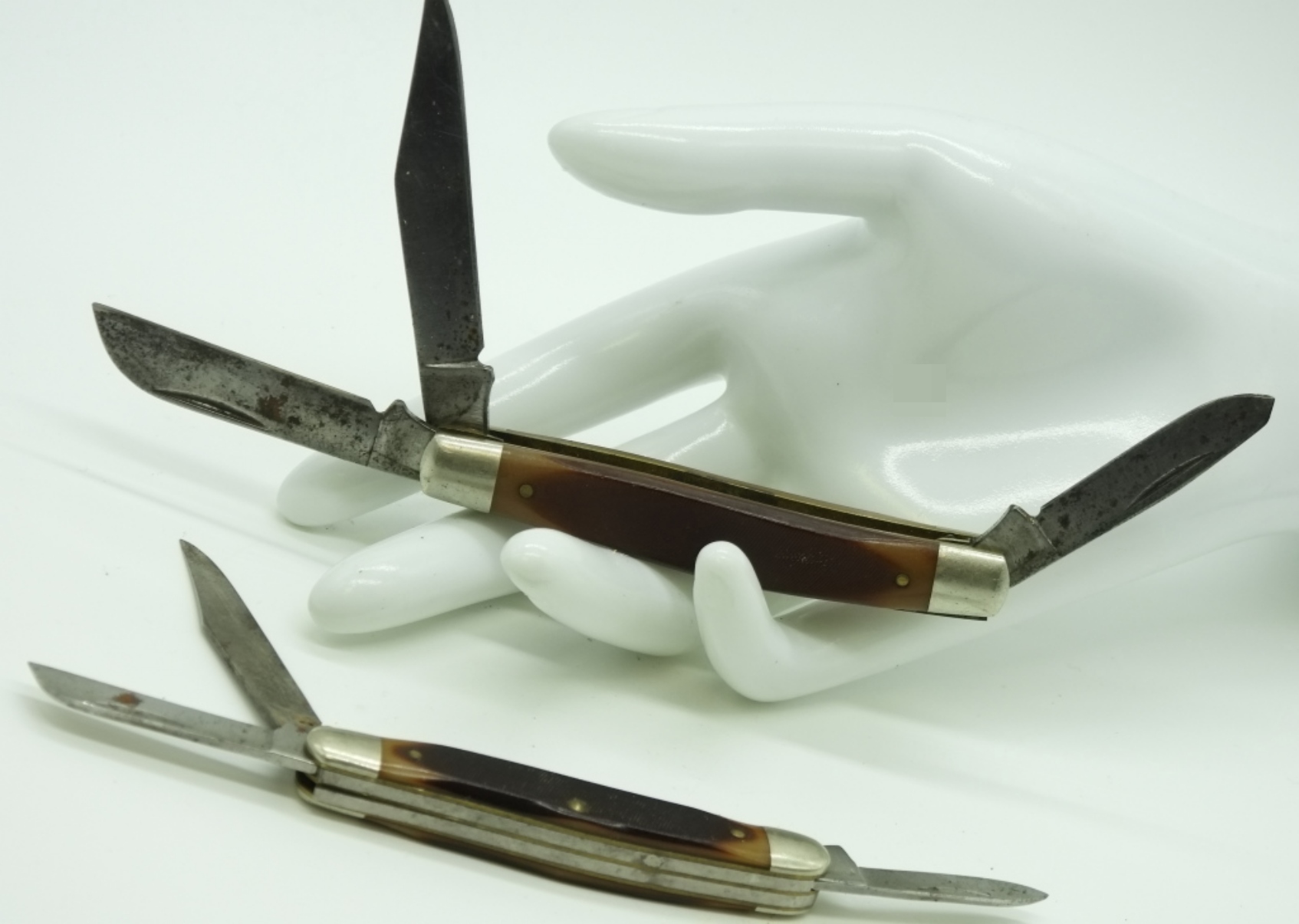 Pair of Schrade Old Timer Pocket Knives