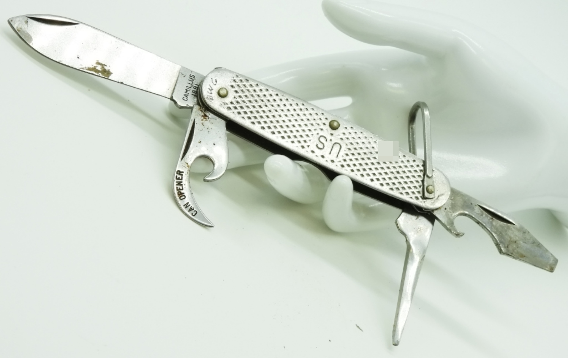 Camillus Multi-Tool Pocket Knife