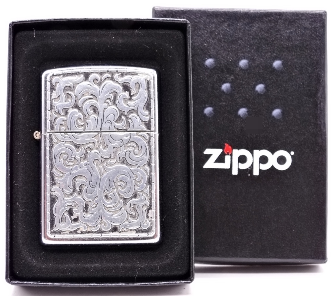 2003 Zippo Marlboro Storming Scroll Lighter