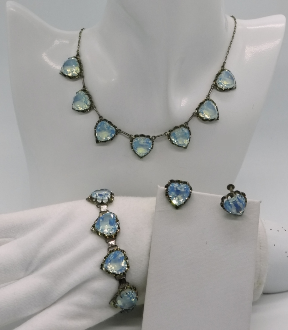 Vintage Opal Glass Heart 3-Piece Set