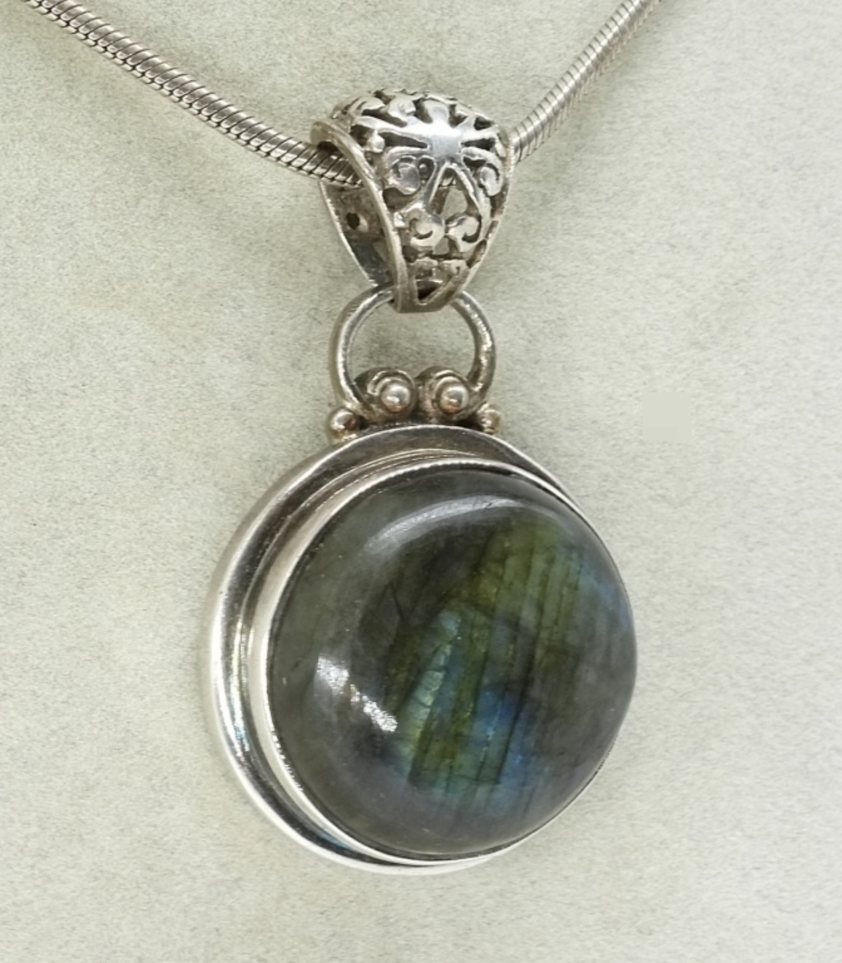 Sterling Silver Labradorite Pendant with 18" Chai