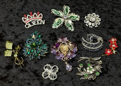Vintage Rhinestone Brooches, 10 Pc. 10 mixed tone brooches in a range of vintage costume styles. 