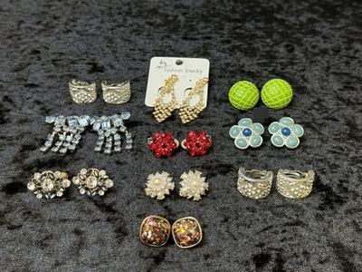 Costume Earrings Lot, 10 Sets. A collection of 10 pairs of clip and pierced costume earrings in 