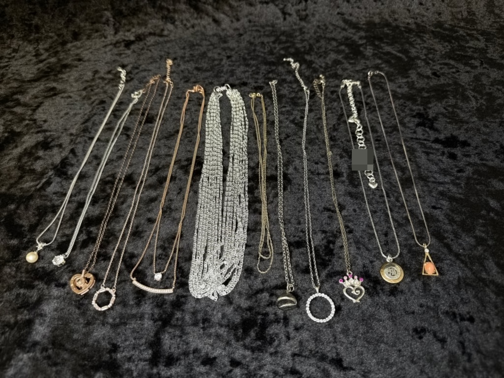 13 Mixed Tone Necklaces