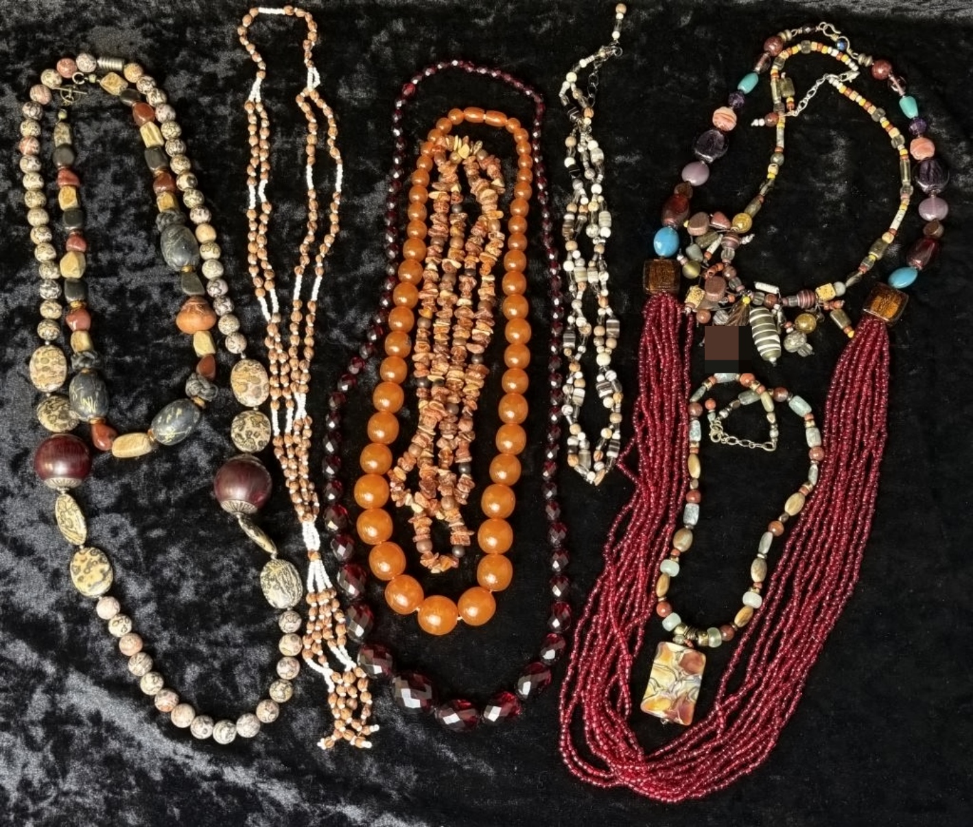 10 Beaded Necklaces