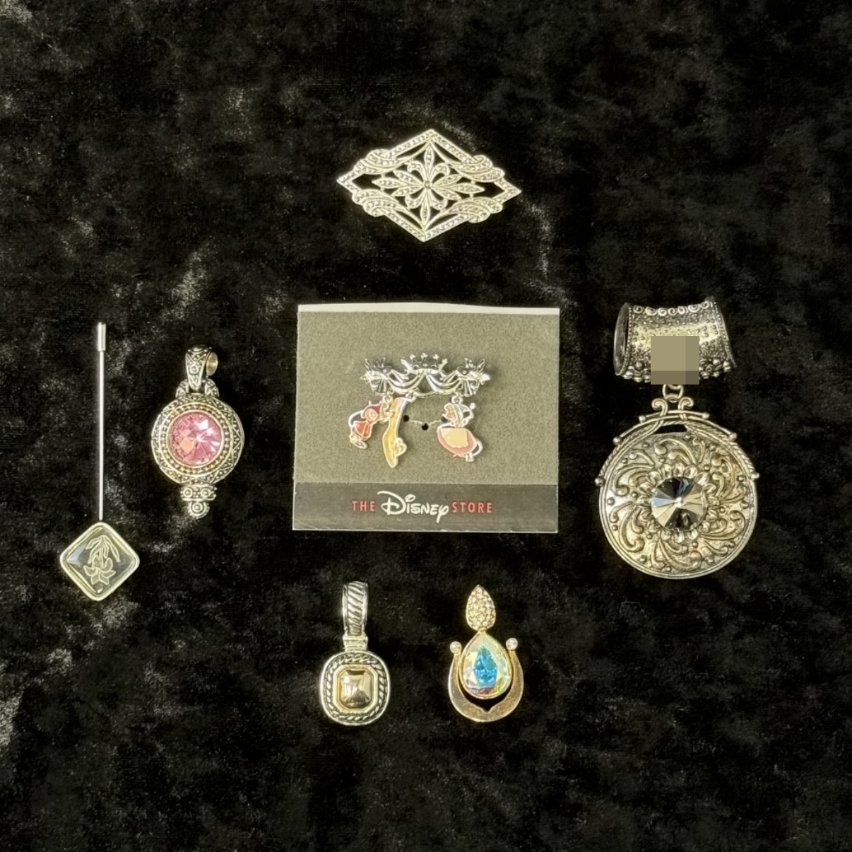 Disney Cinderella Pins & Pendants
