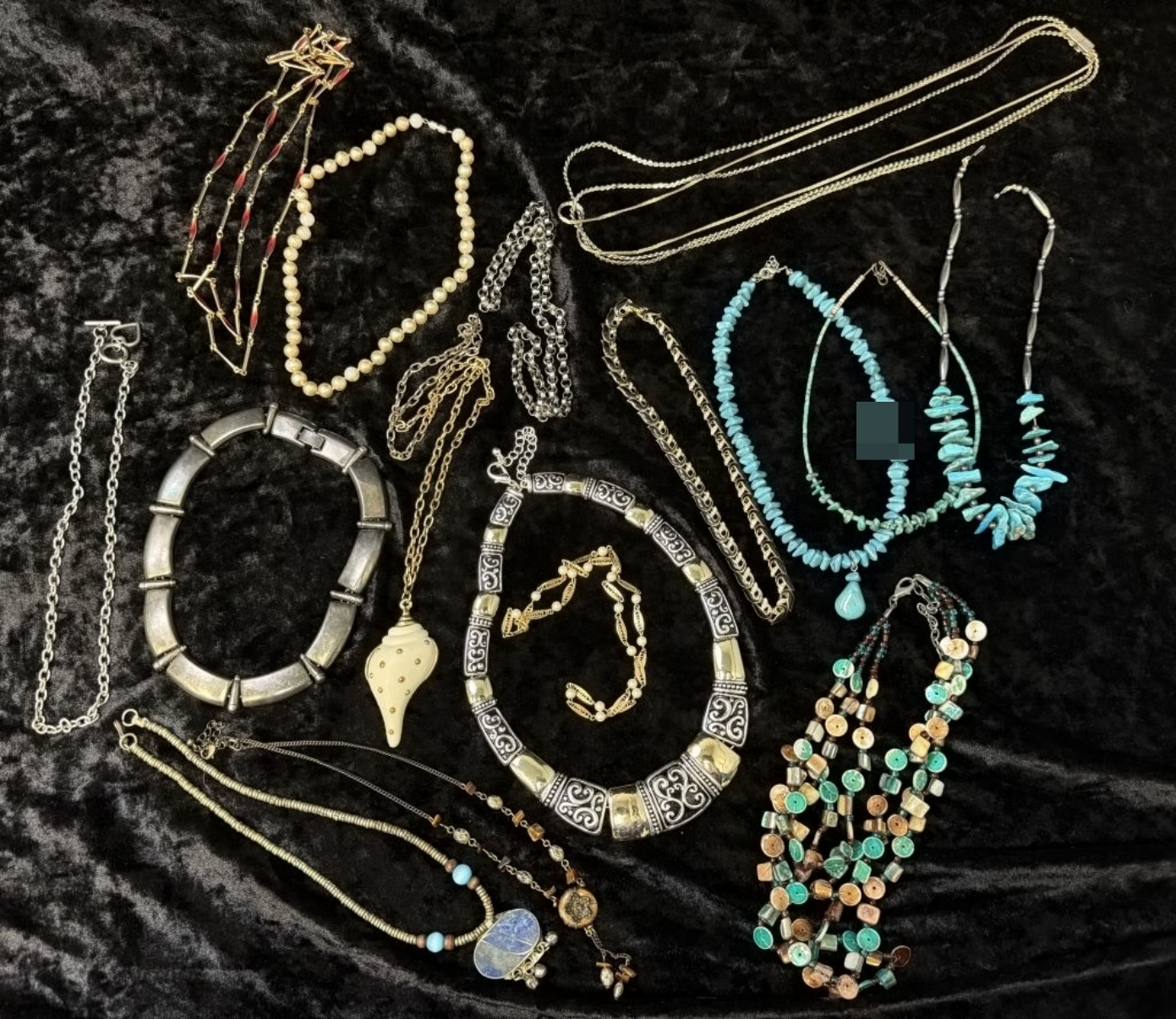 Estate Necklace Lot, 14 Pieces Mixed Costume