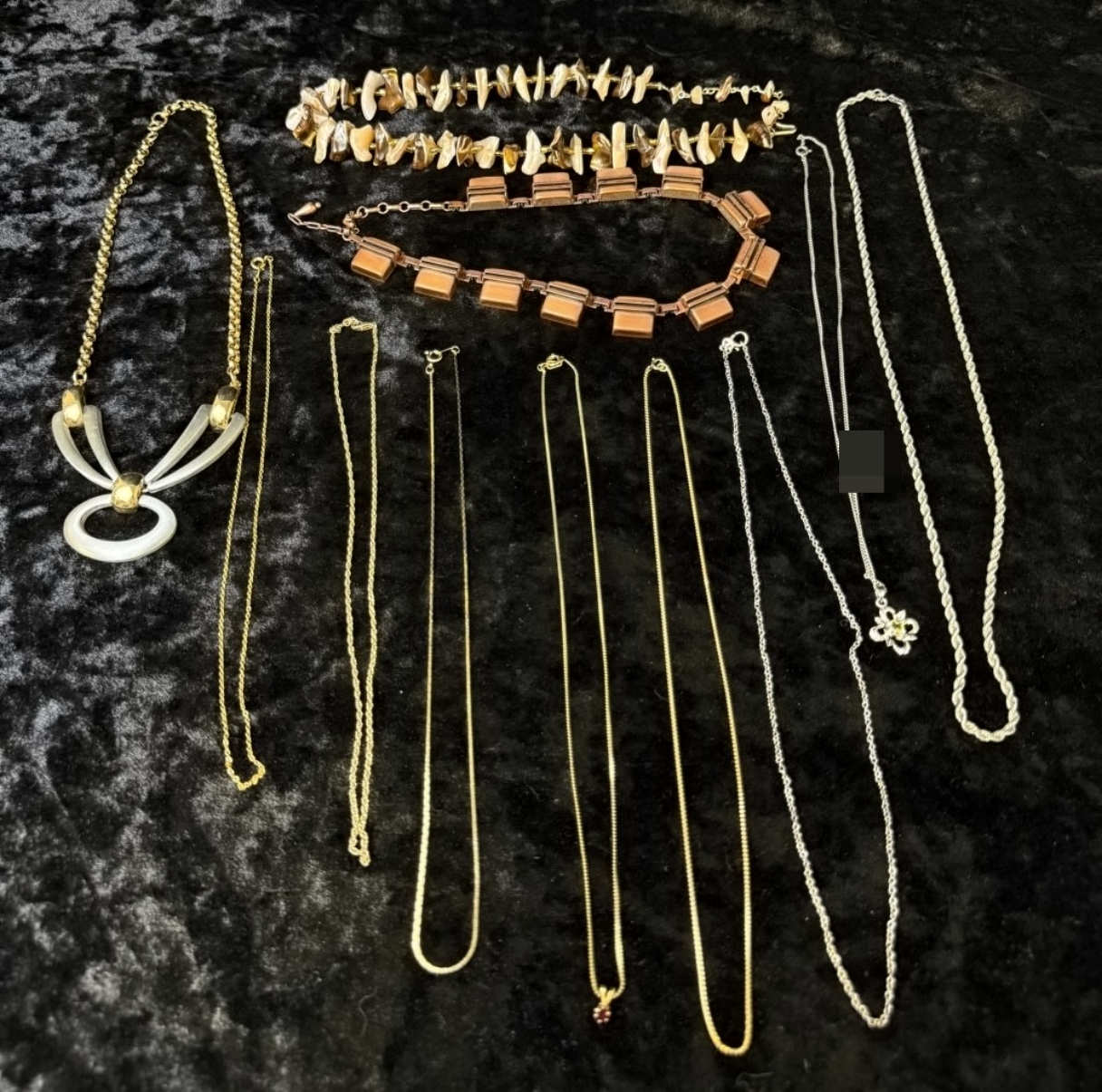 Estate Necklace Lot, 12 Pieces Mixed Costume