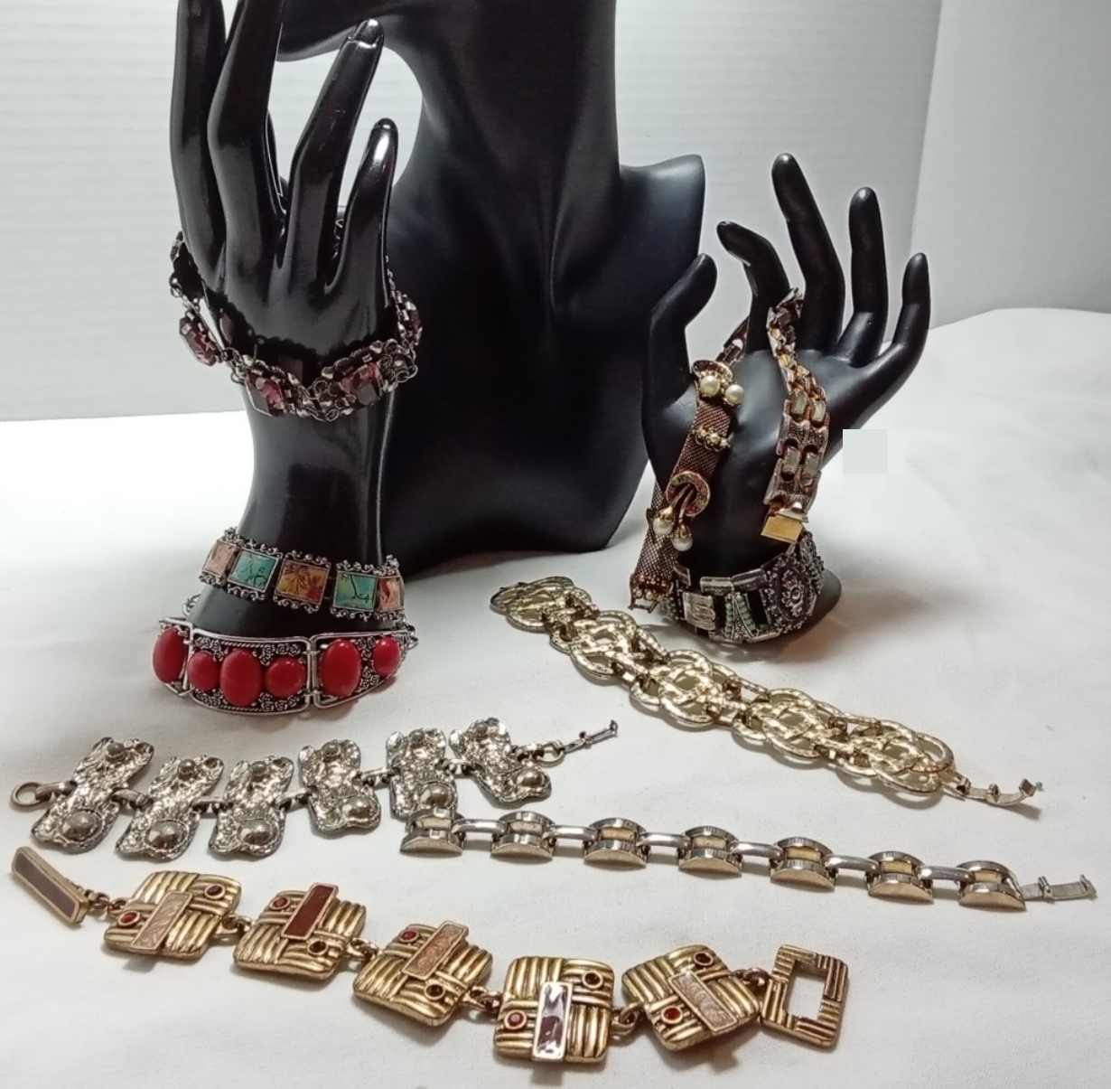 Mixed Costume Jewelry Lot, 10 Pieces