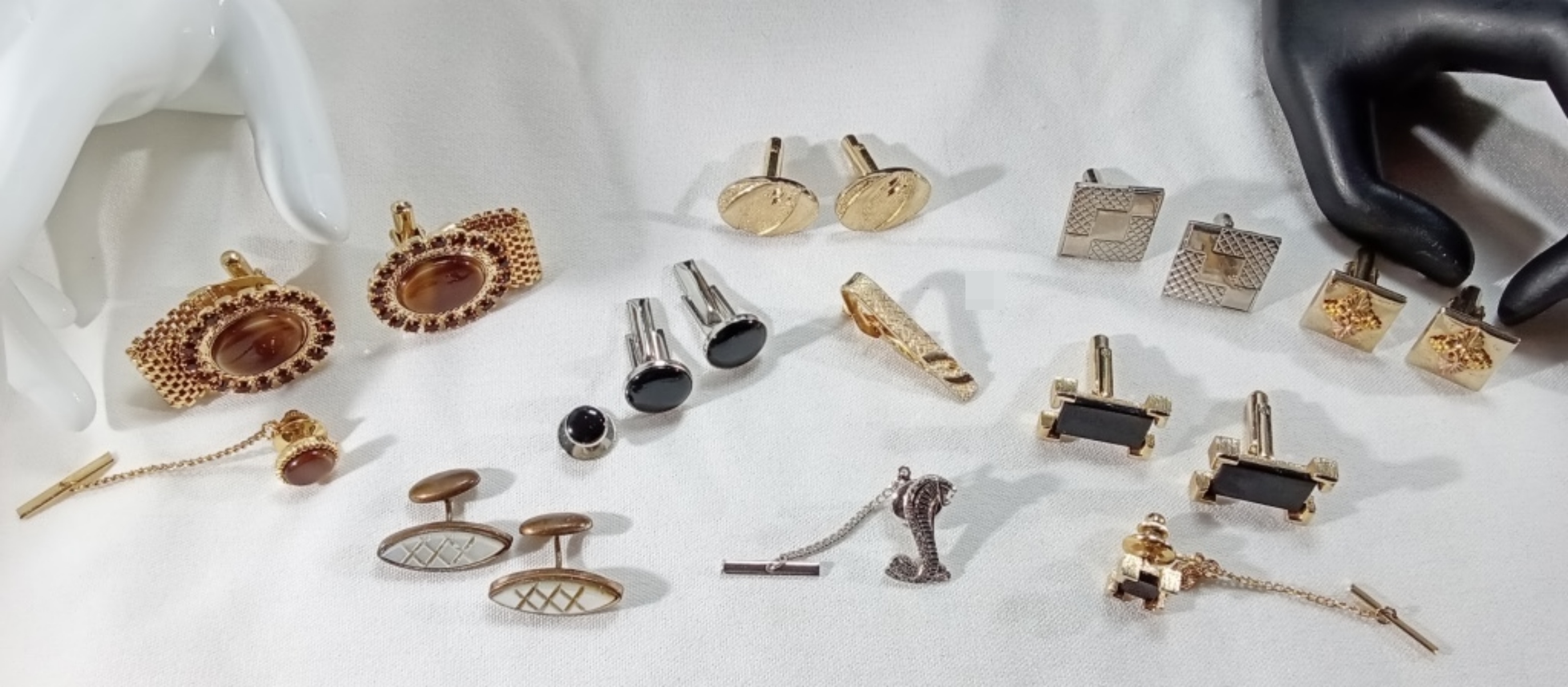 Vintage Cufflinks & Tie Accessories Lot