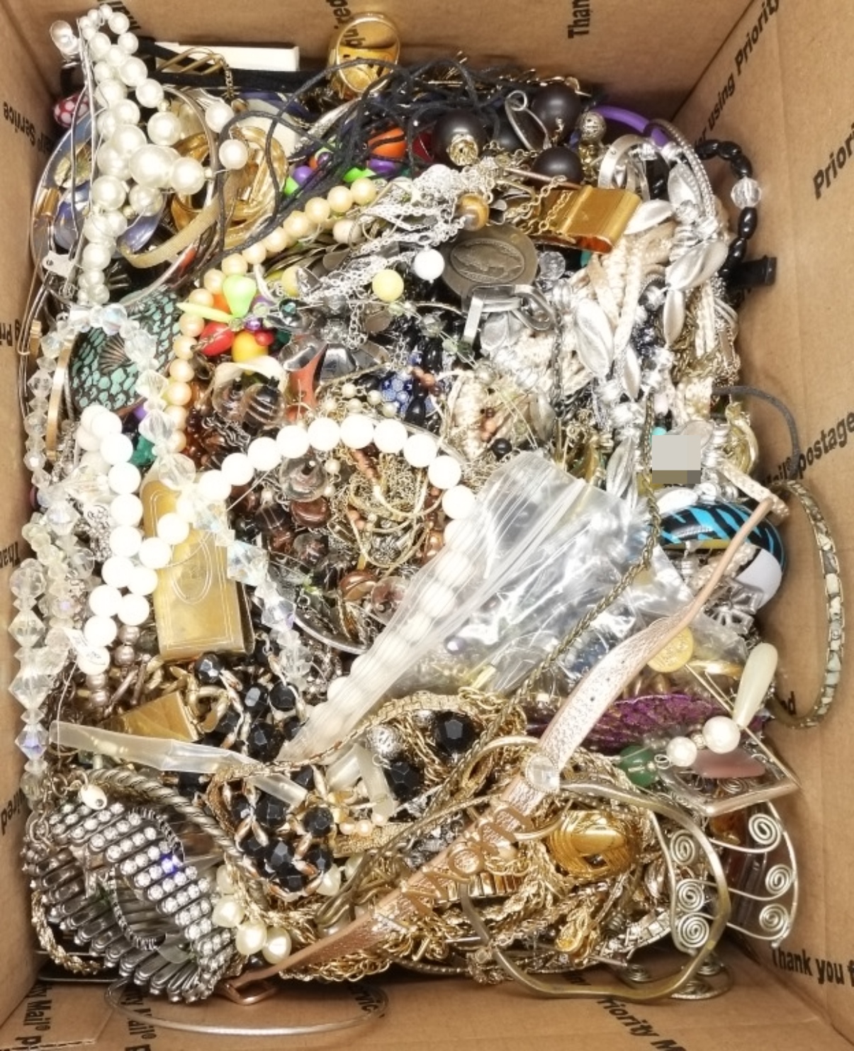 Estate Jewelry Lot, Med. Flat Rate Treasure Box
