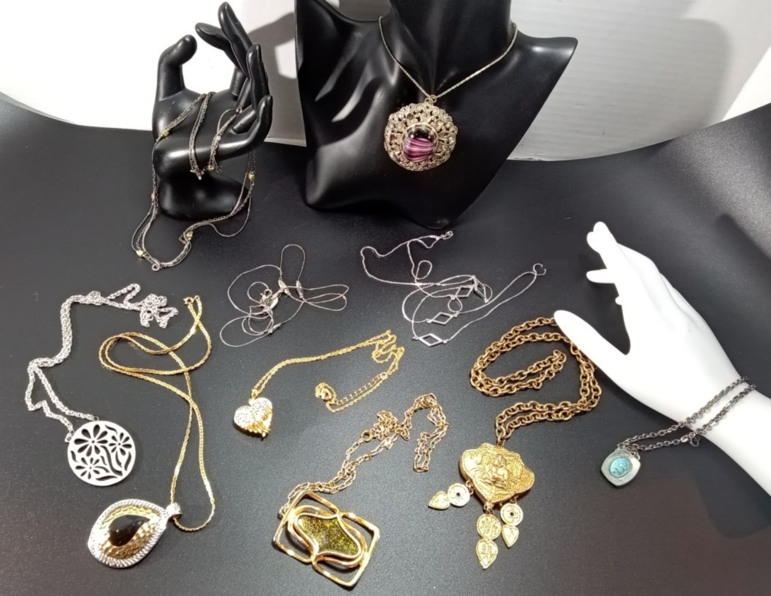Mixed Jewelry Lot, 7-Piece Mixed Metal Necklaces