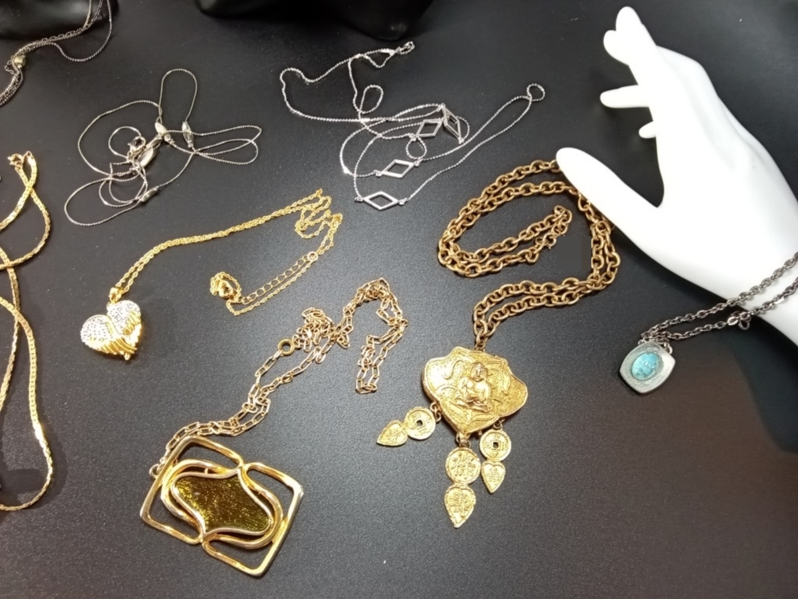 Mixed Jewelry Lot, 7-Piece Mixed Metal Necklaces