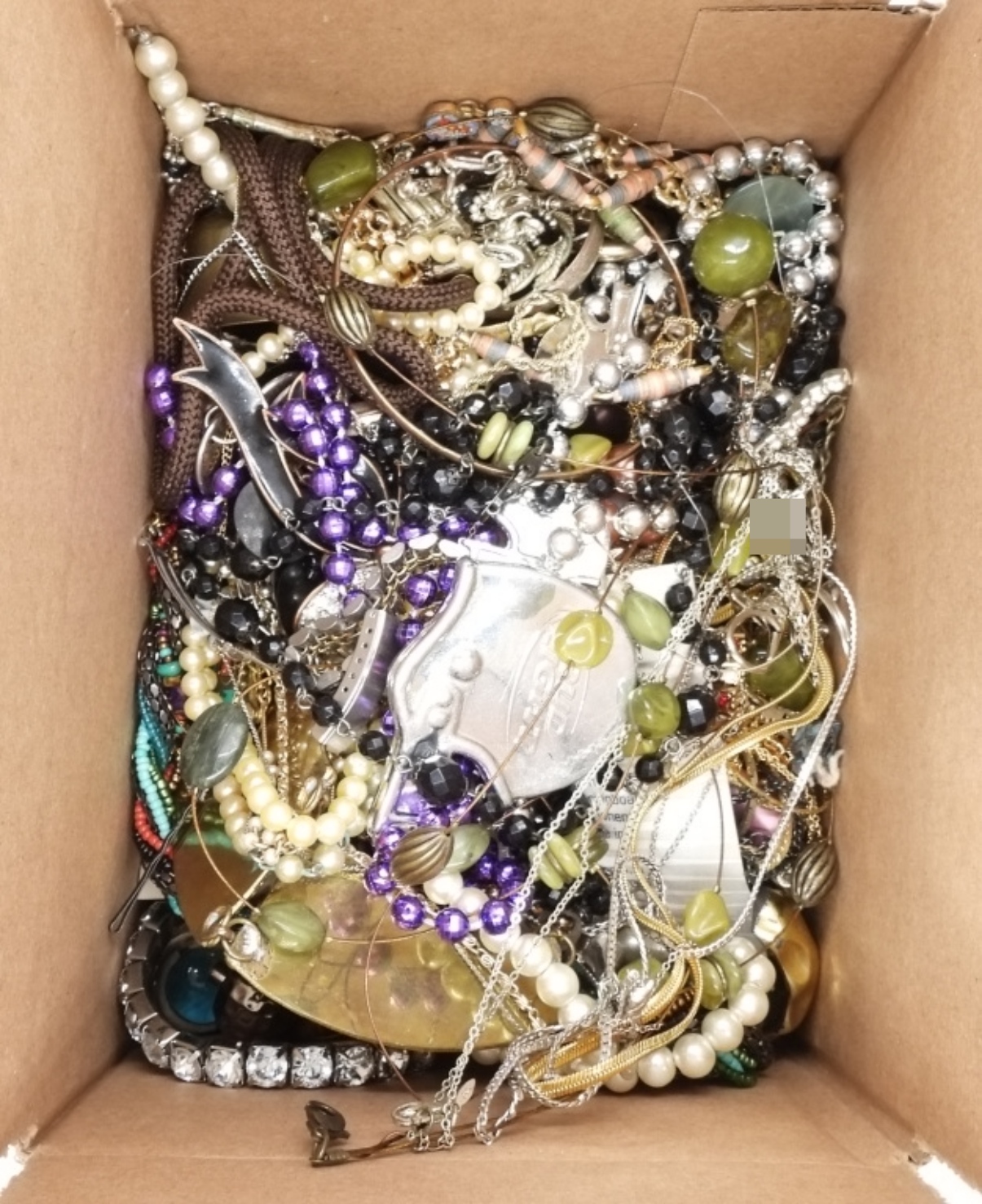 Small Treasure Box 8x6x4
