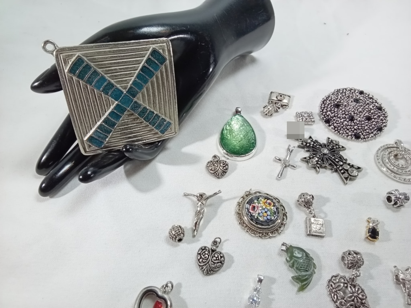 Silver-Tone Charm Lot, 32 Pieces