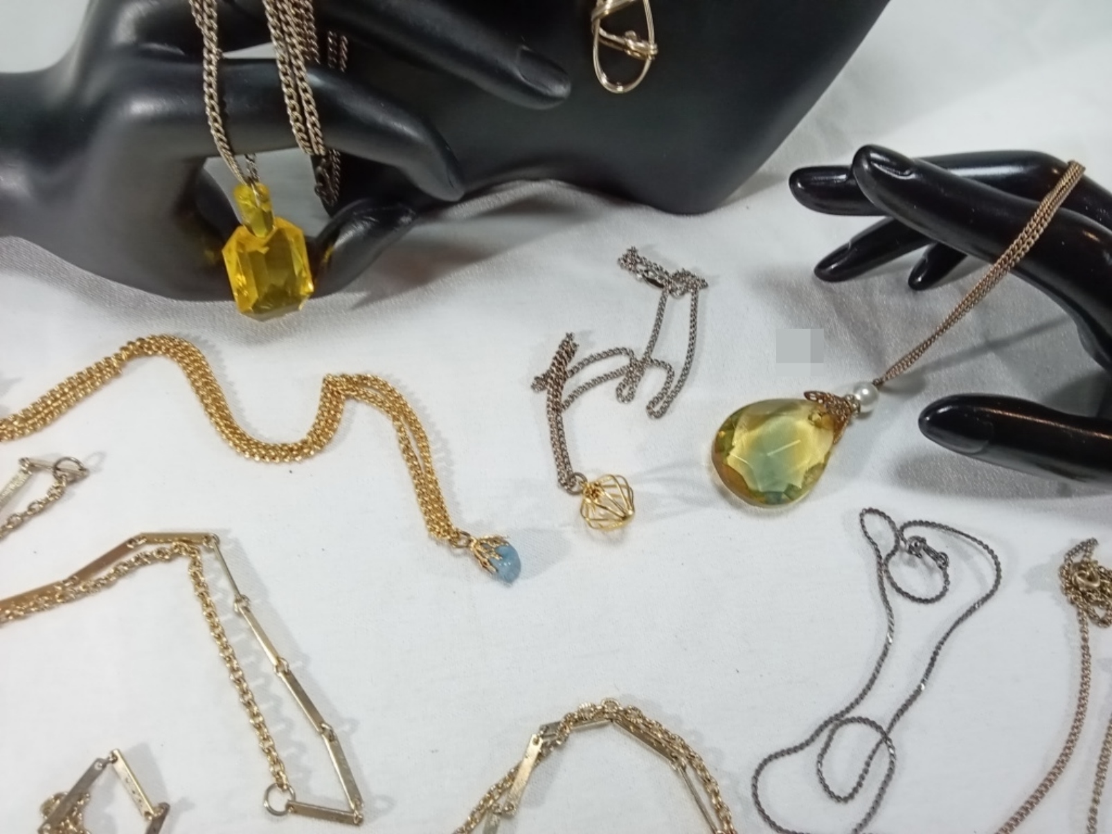Vintage Gold-Tone & Silver necklaces, 9 Pieces