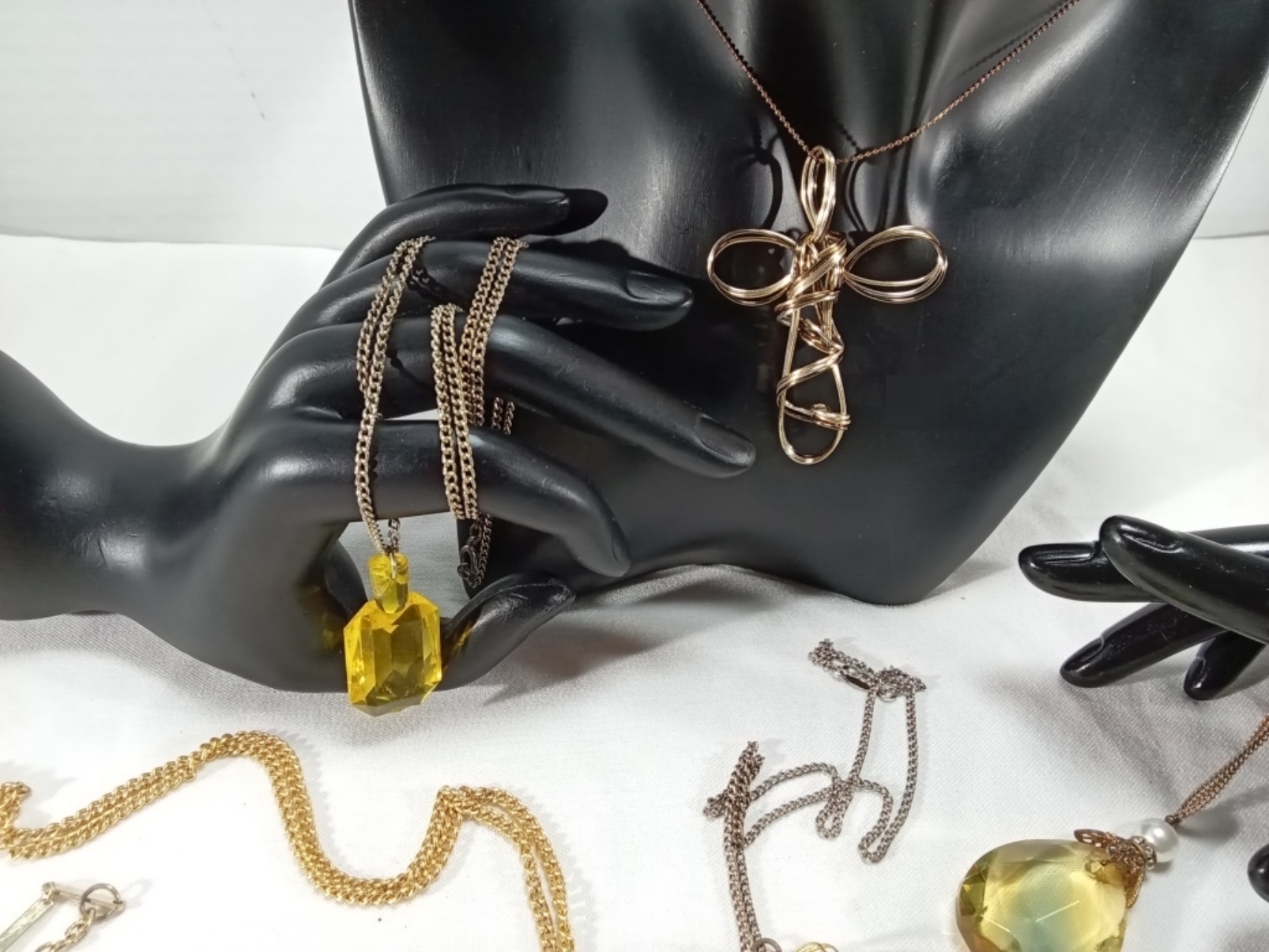 Vintage Gold-Tone & Silver necklaces, 9 Pieces