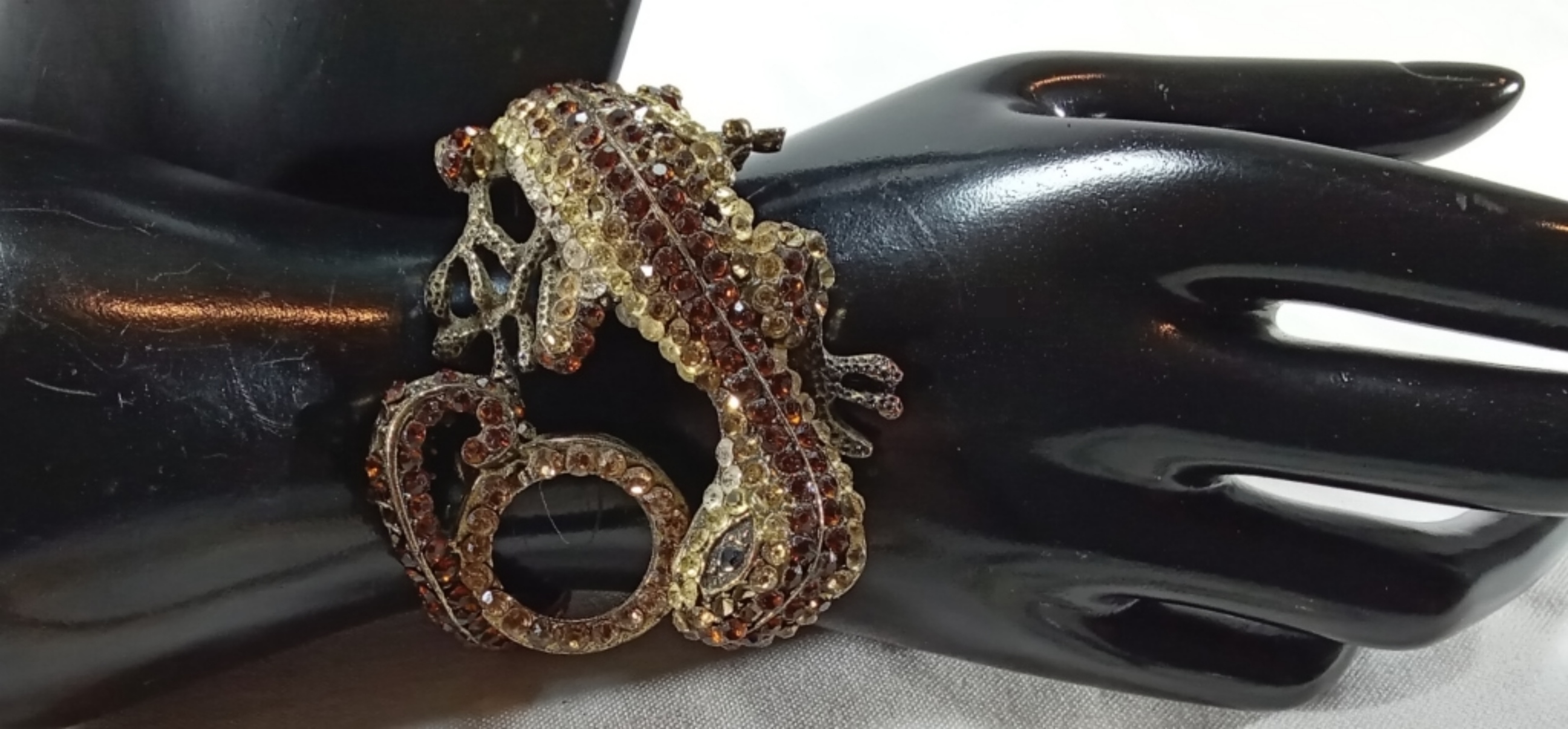 Vintage Bracelet Lot, 7 Pieces