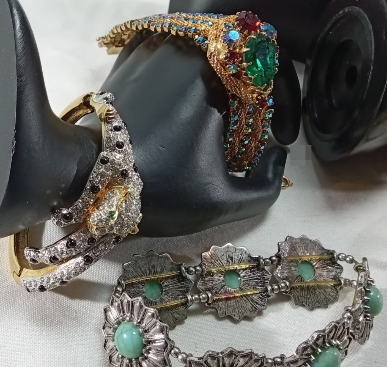 Vintage Bracelet Lot, 7 Pieces