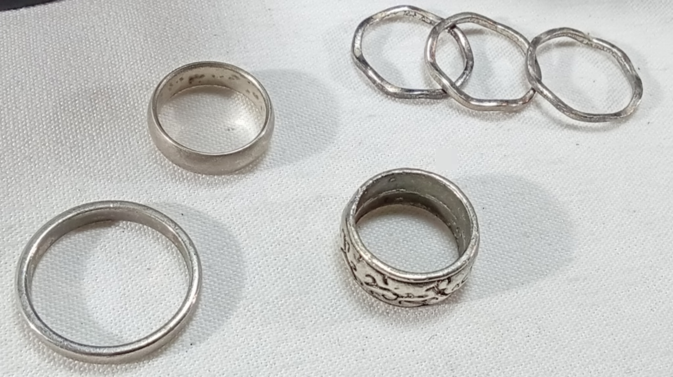 Silver & Gold-Tone Rhinestone Ring Lot, 14 Pieces