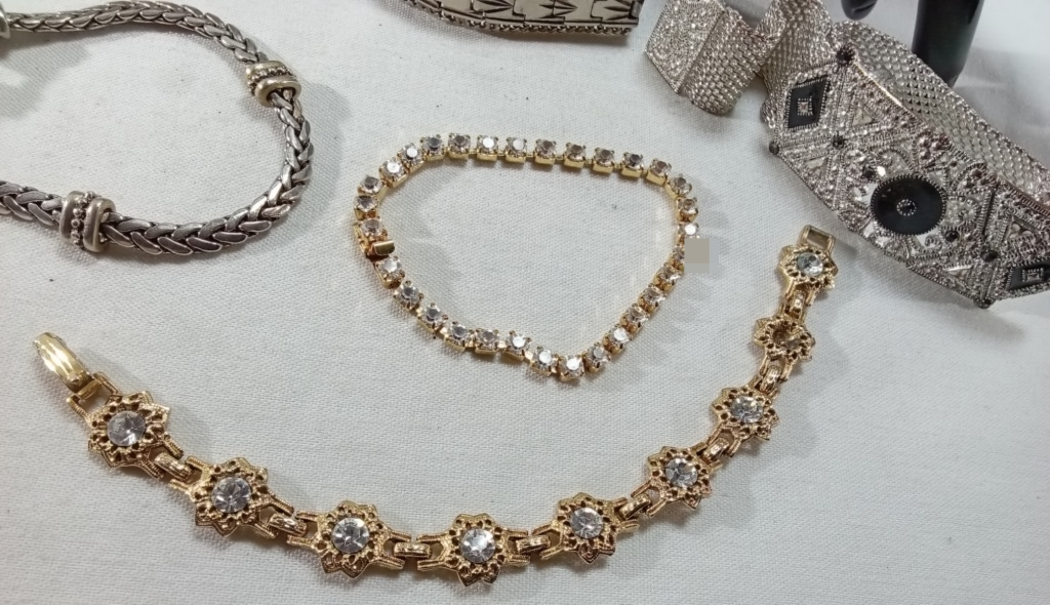 Costume Jewelry Lot, 8-Piece