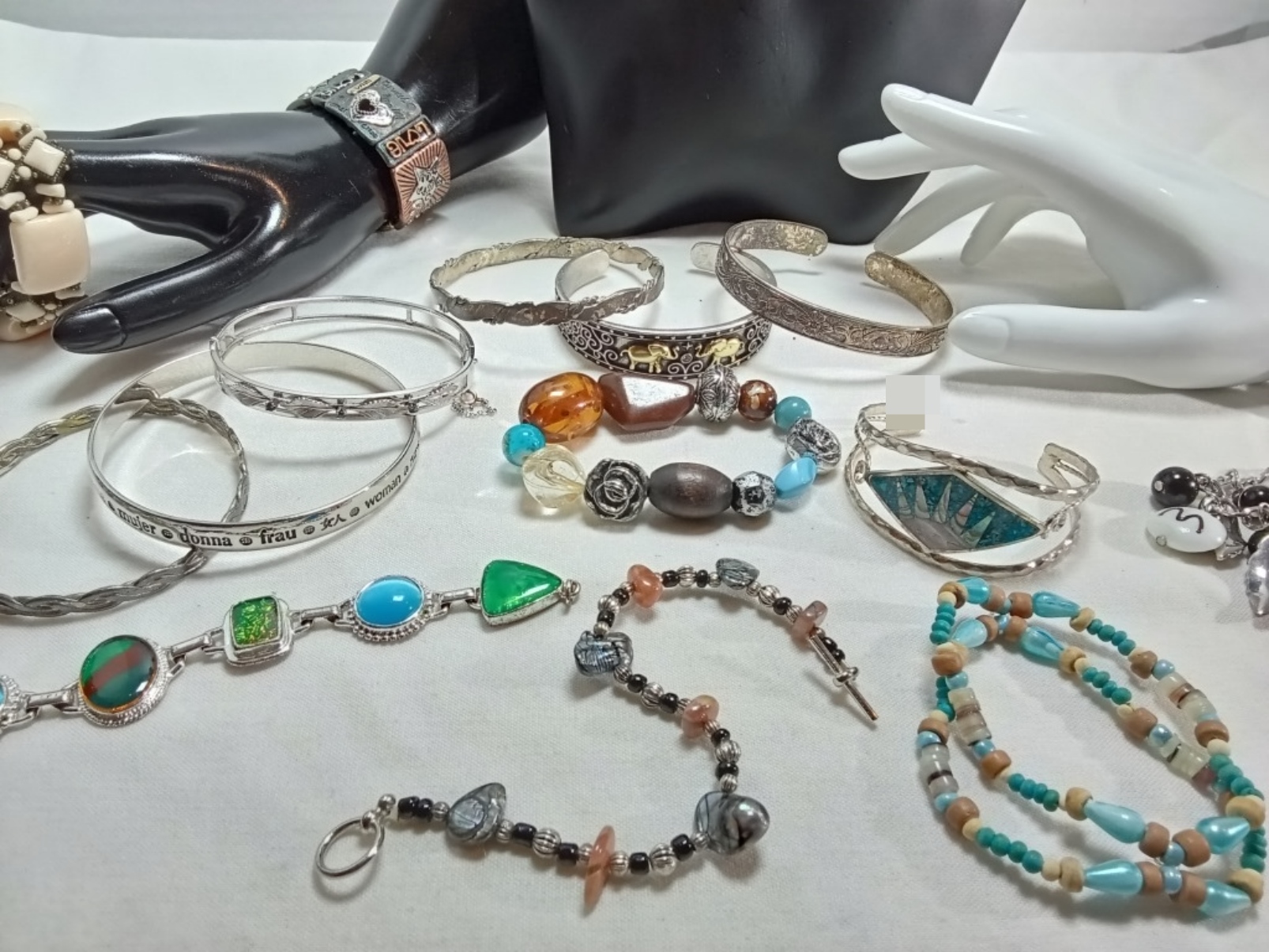Vintage Jewelry Lot, 17 Pieces Mixed Costume
