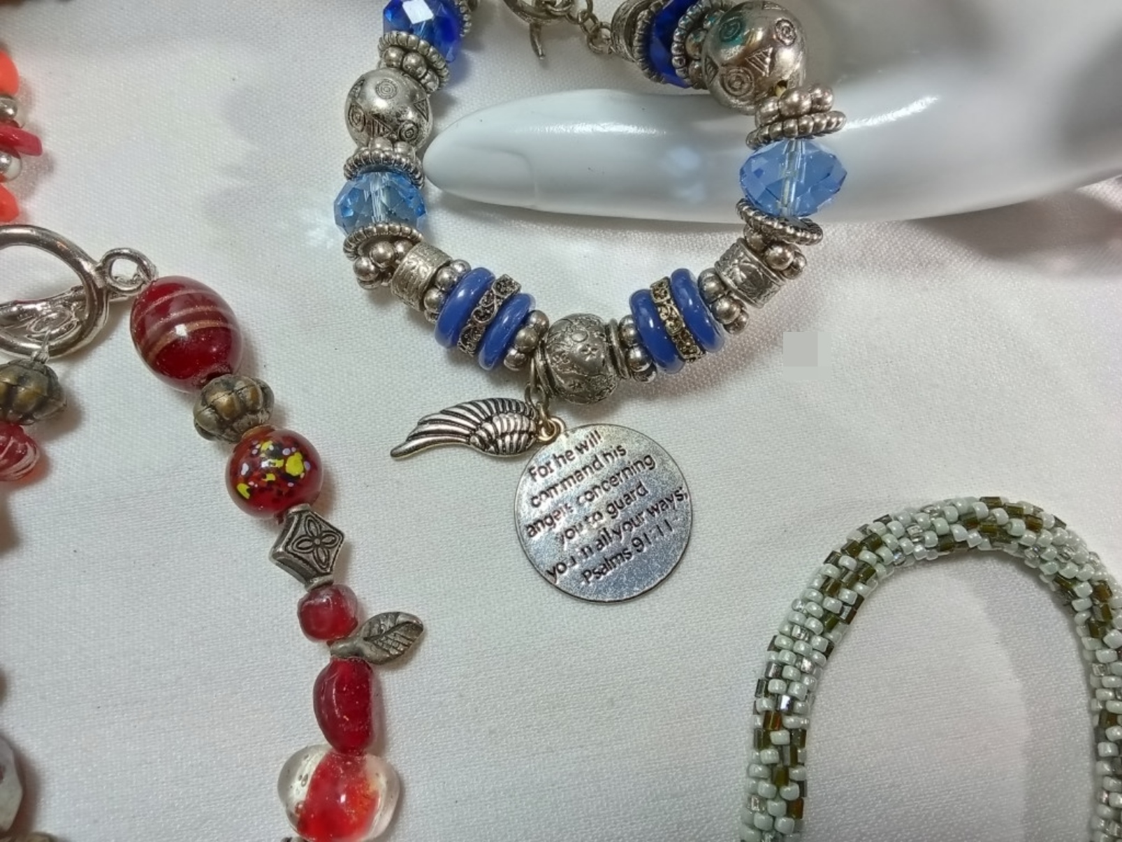 Beaded Jewelry Lot, 18 Pieces Mixed Materials
