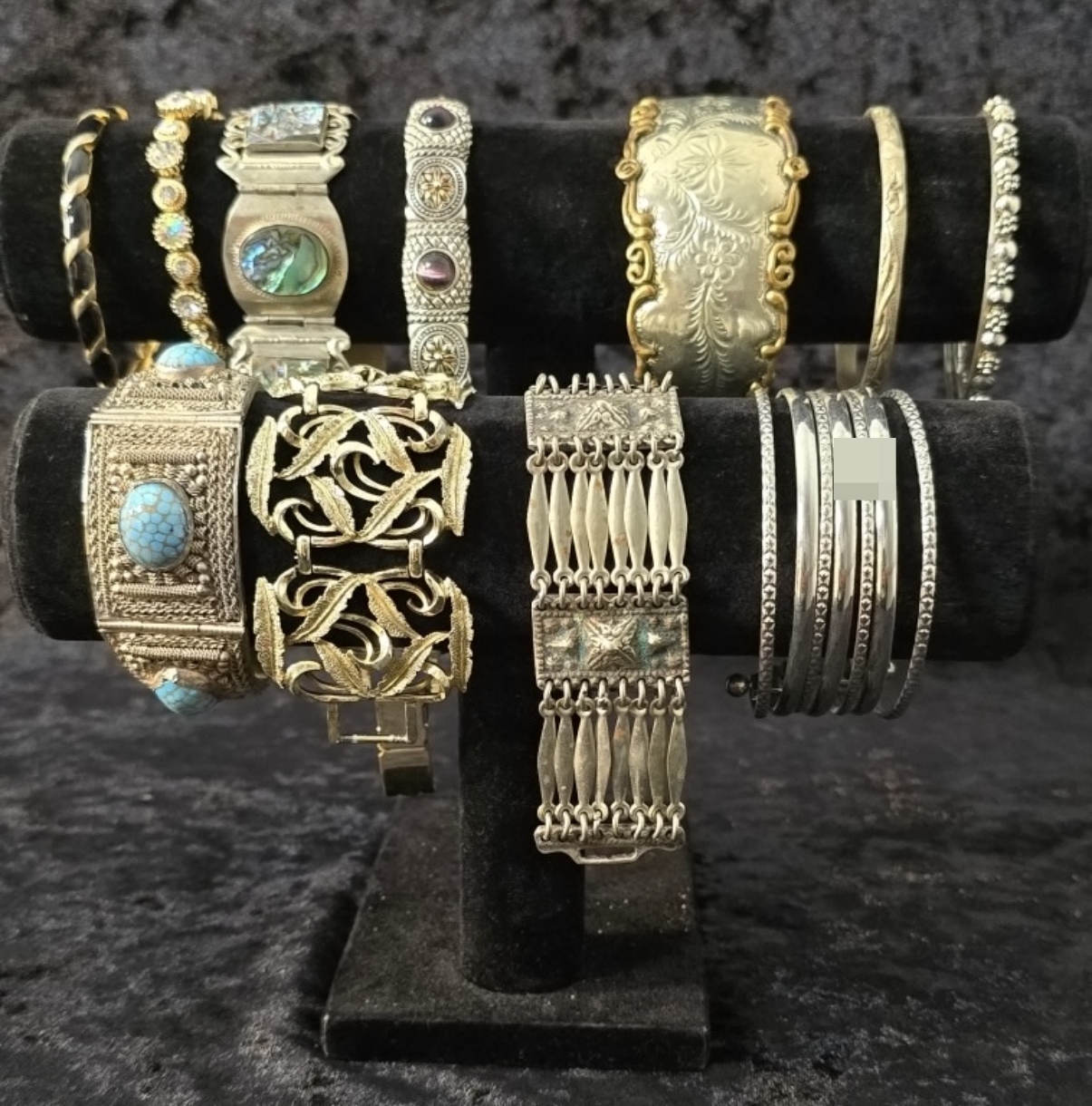 11 Fashion Bracelets