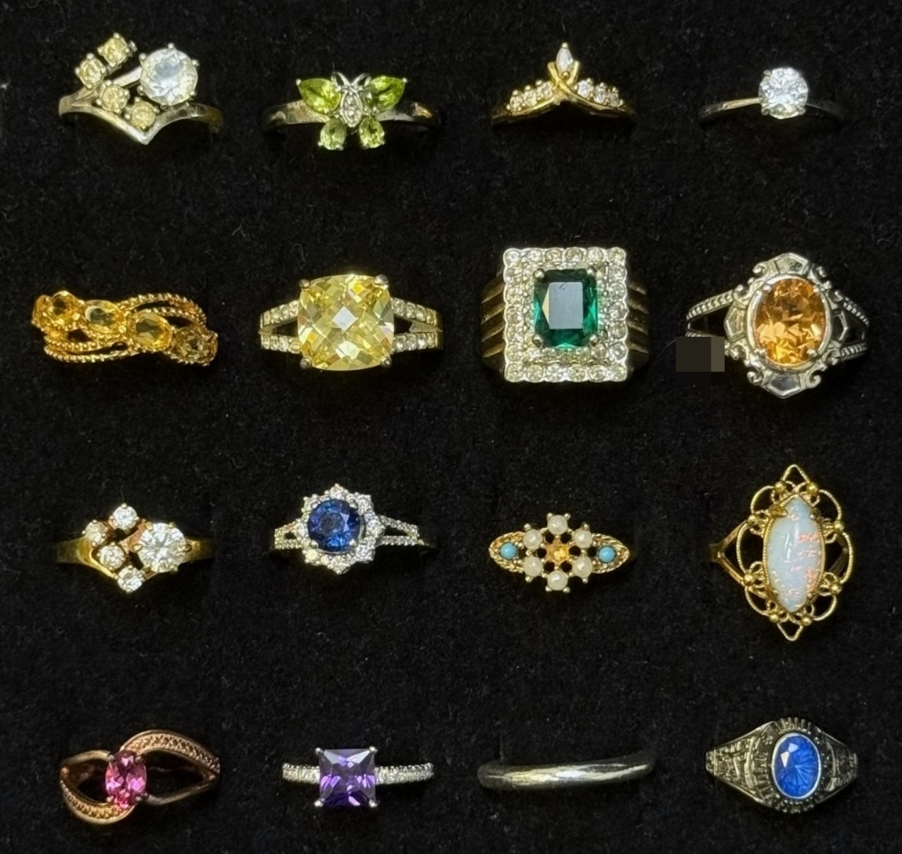 16 Costume Jewelry Rings