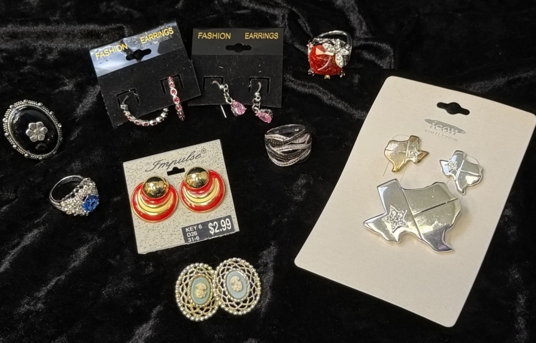Various Fashion Jewelry Items