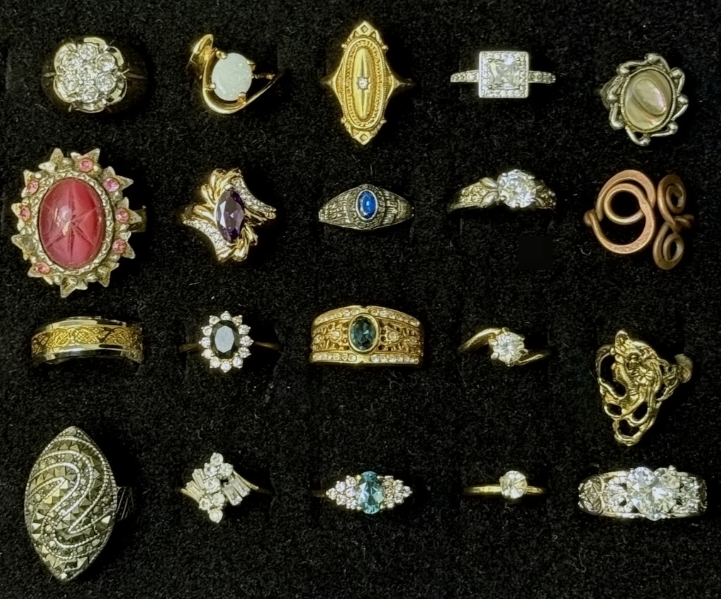 16 Fashion Rings