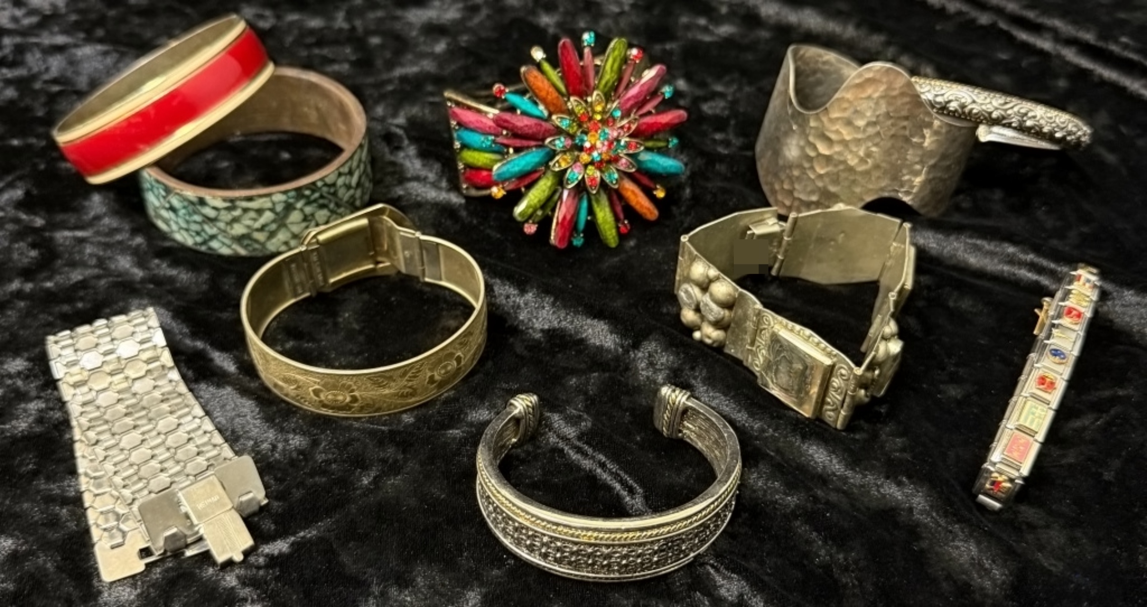 10 Bracelets
