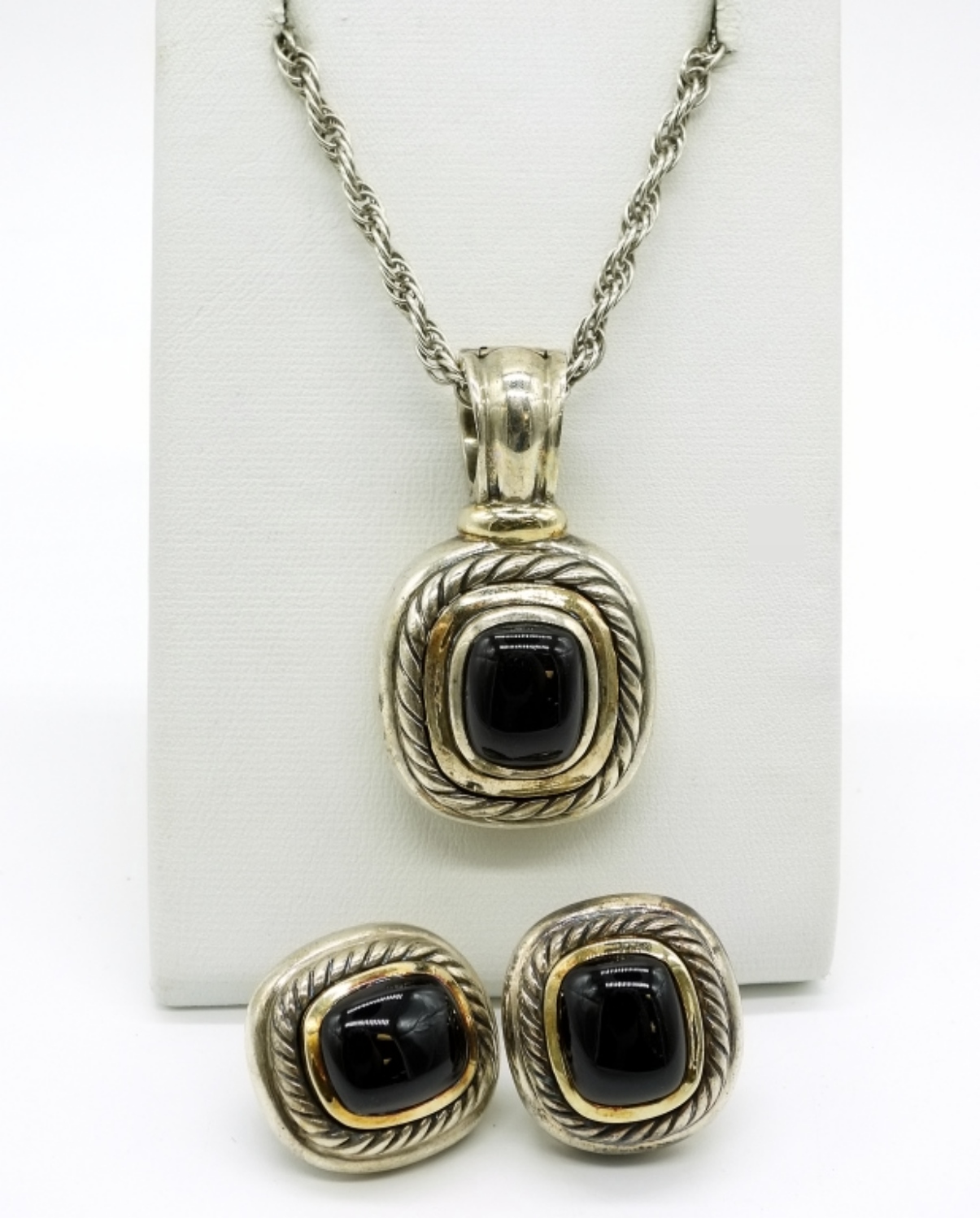 David Yurman 925 Black Onyx Pendant & Earrings