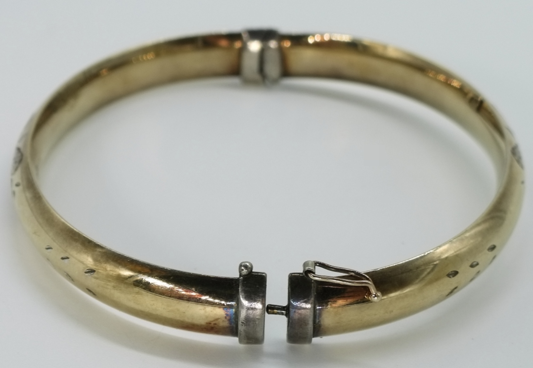 Gold Tone Sterling Circle Pendant Necklace