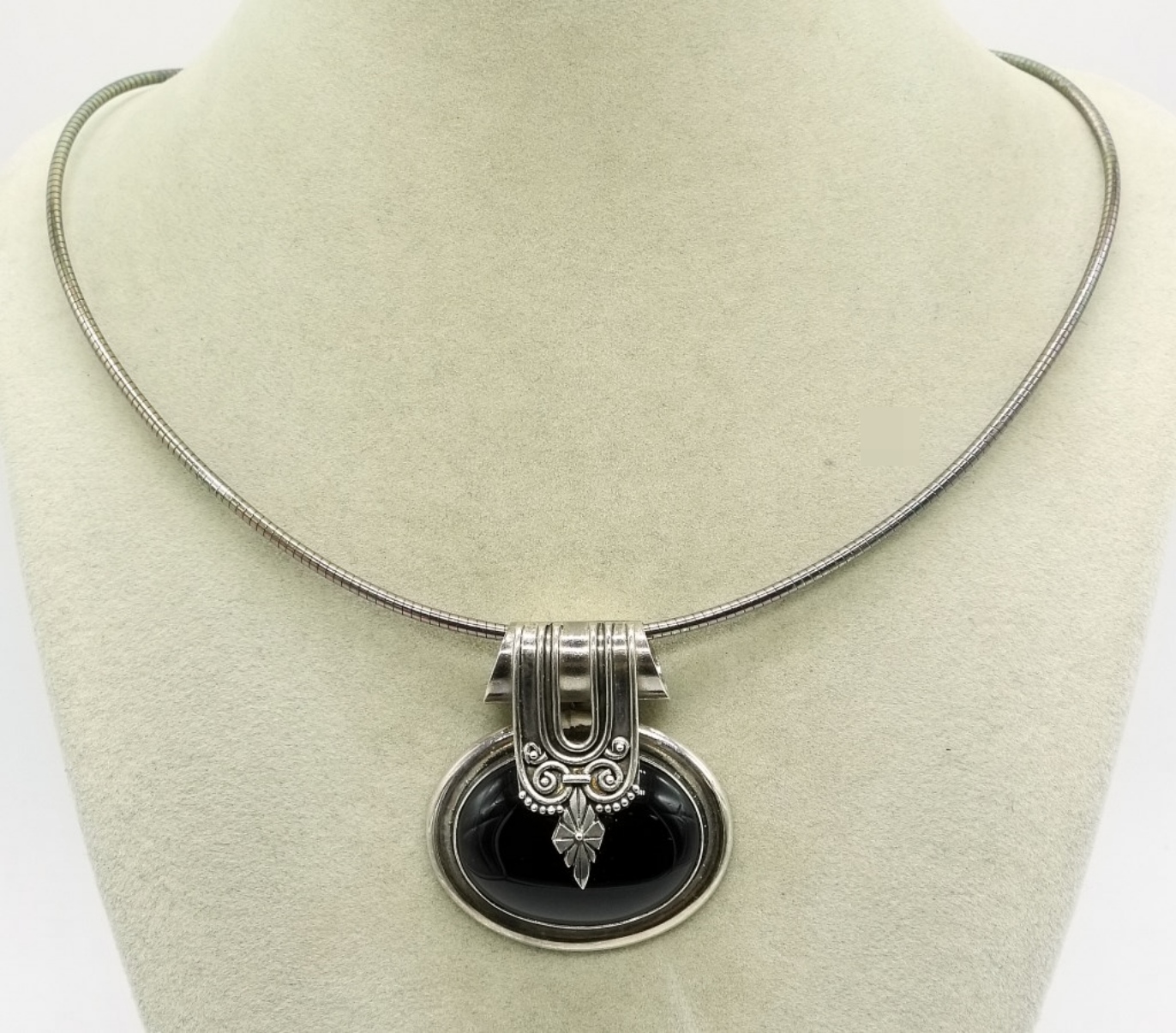 Sterling Silver Black Onyx Pendant Necklace