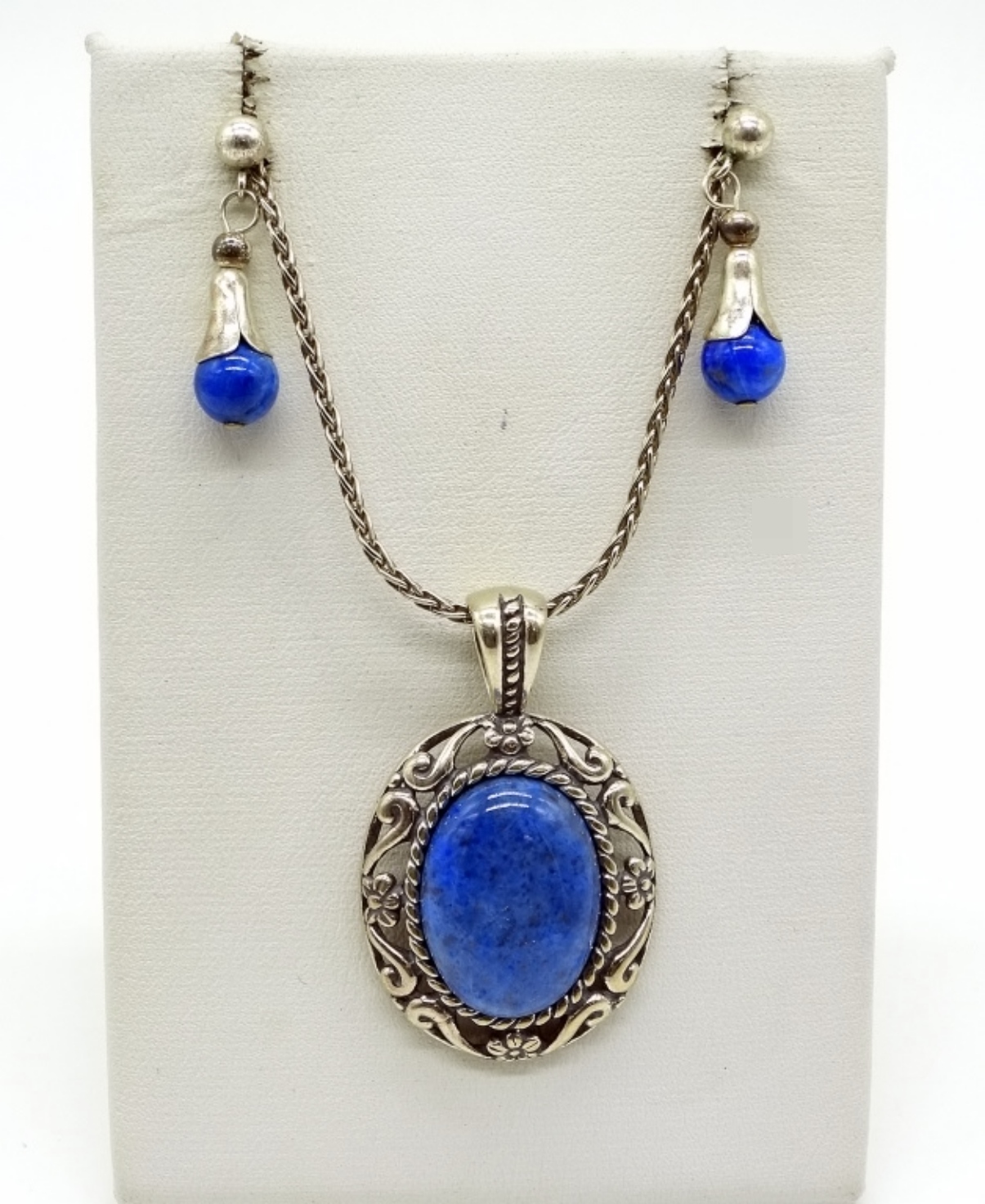 Carolyn Pollack Sterling Blue Stone Necklace
