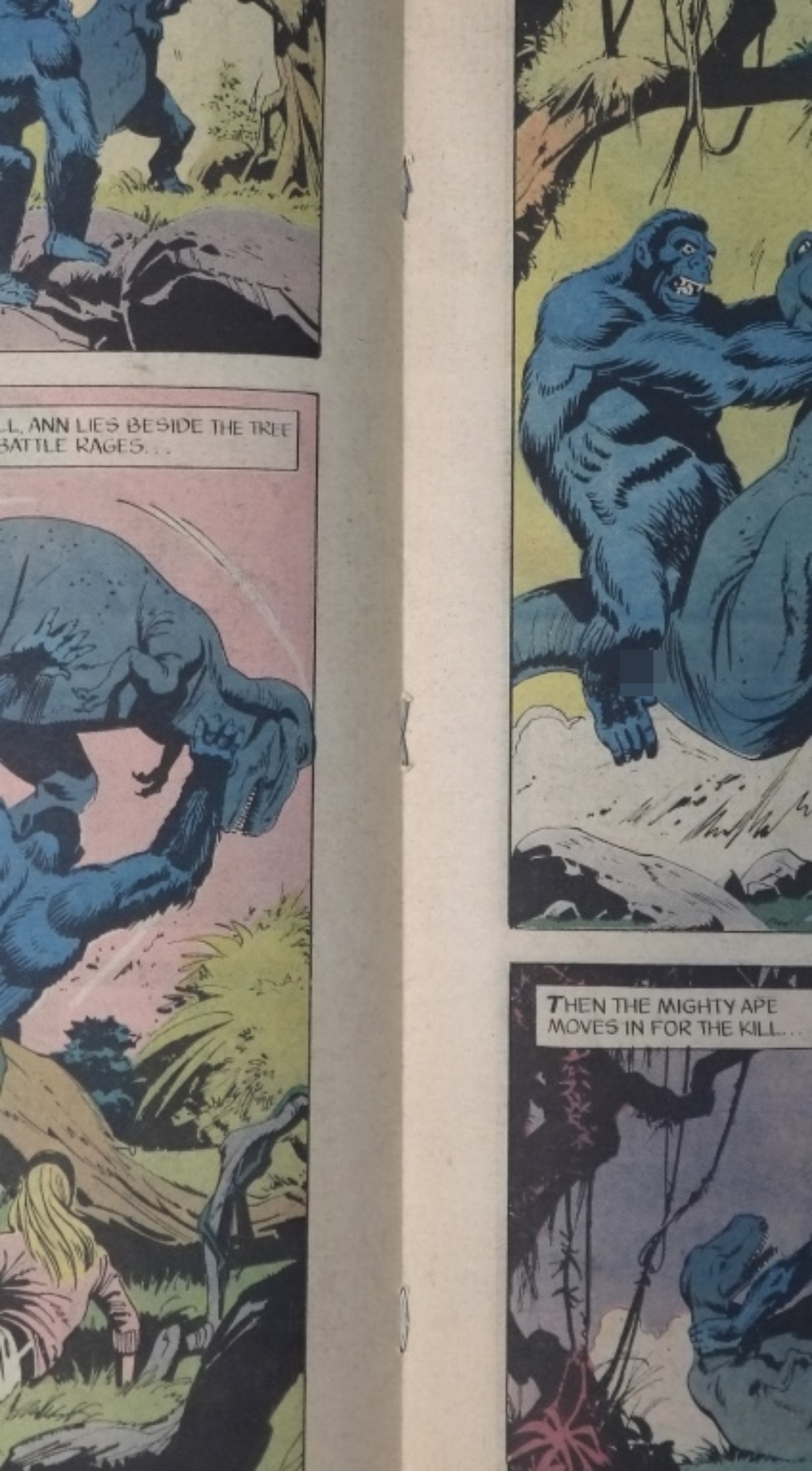 (2) Giant Classics; King Kong & Wonder Woman