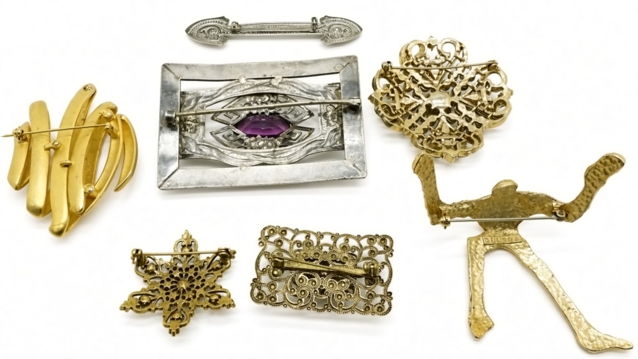 7pc Mixed Antique Style Brooches