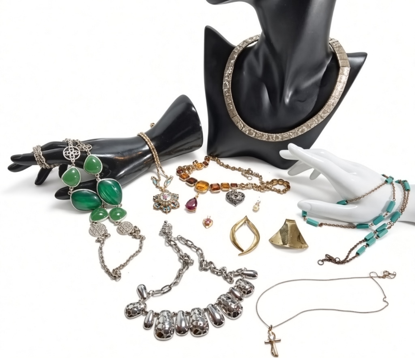 Costume Jewelry Lot, 13 Pieces Mixed Metals