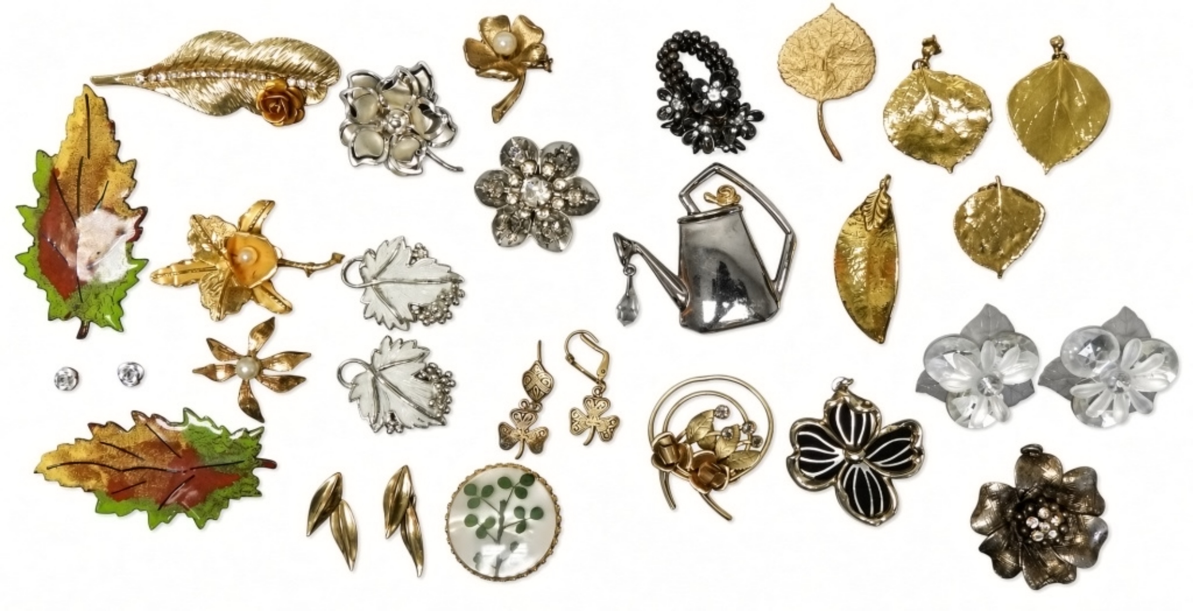 Mixed Vintage Floral & Leaf Brooch Lot