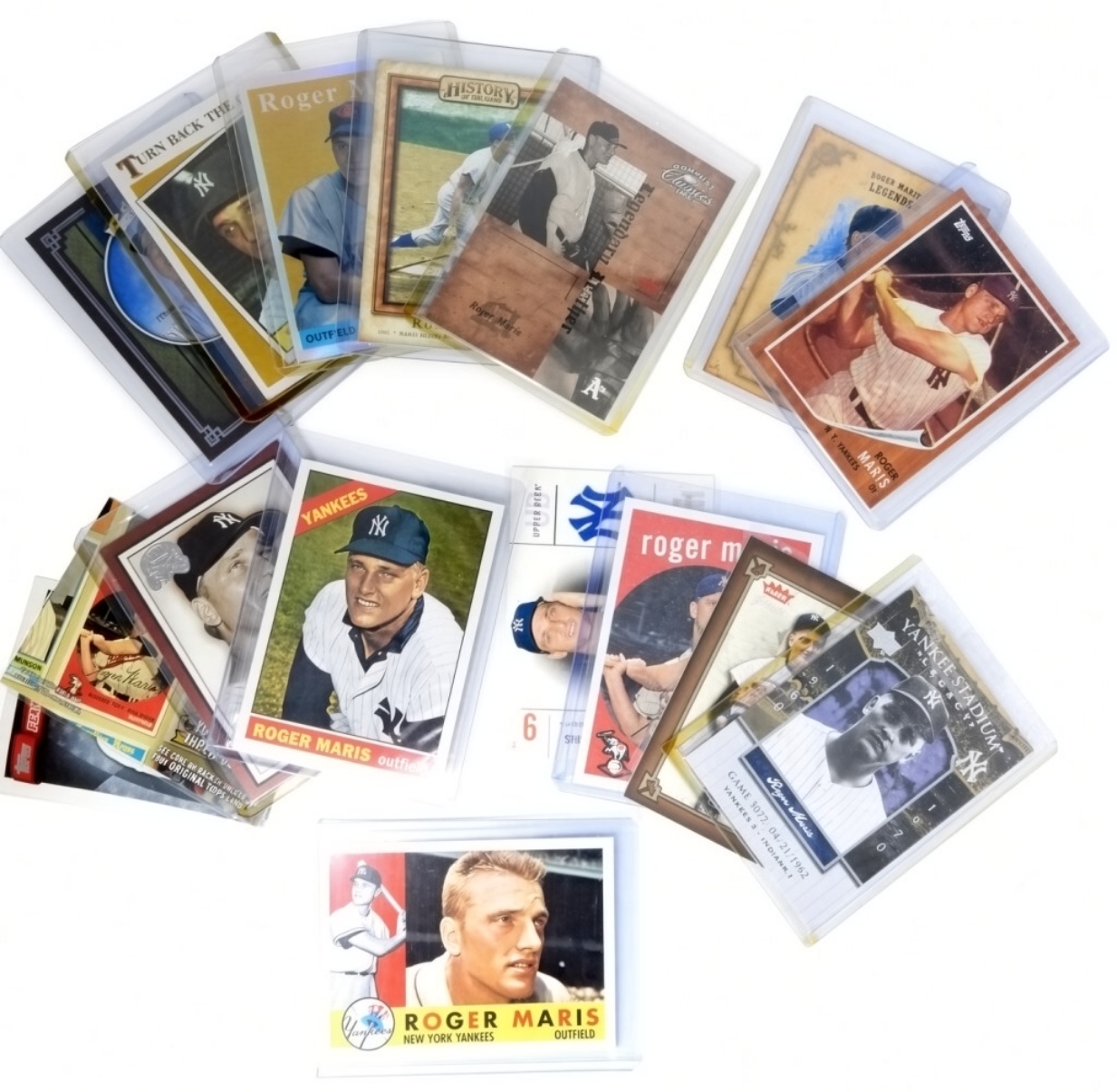 (16) Roger Maris Yankees Card Lot