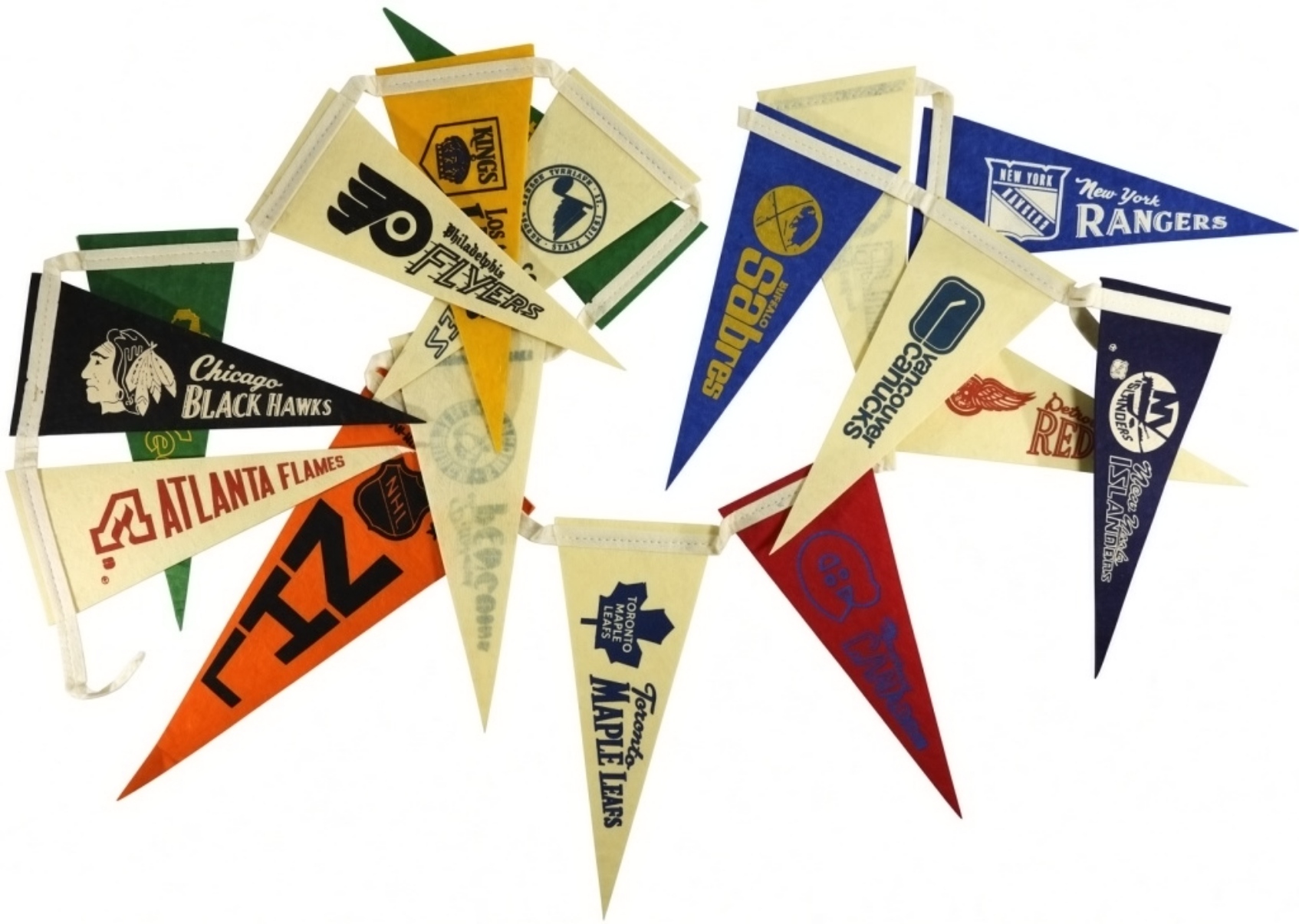 (17) NHL Hockey Pennants on String Vtg