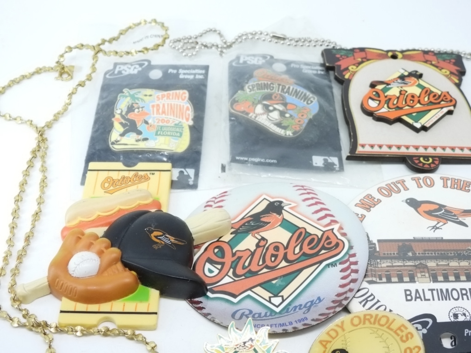 Baltimore Orioles Memorabilia Pins Bracelets