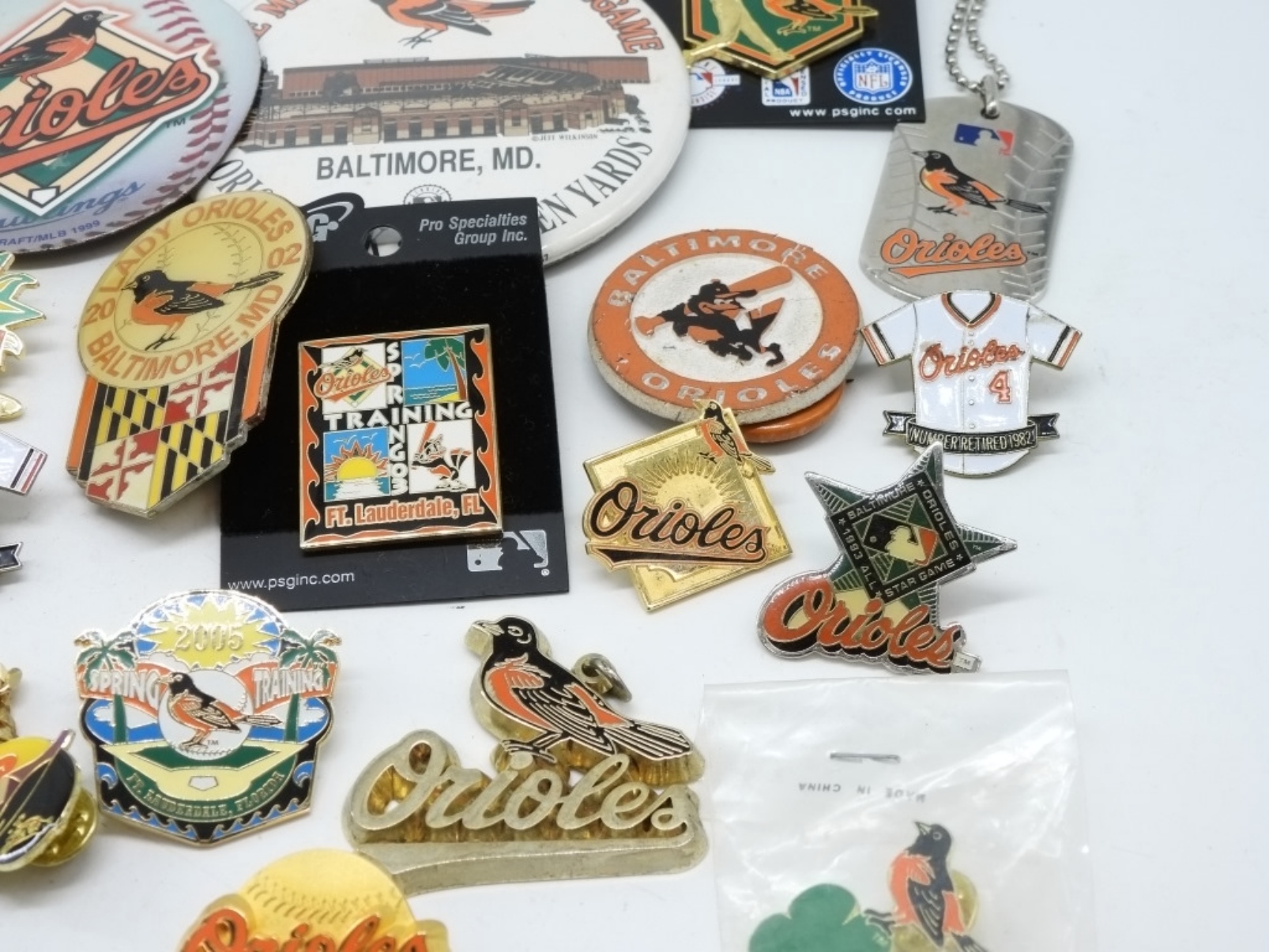 Baltimore Orioles Memorabilia Pins Bracelets