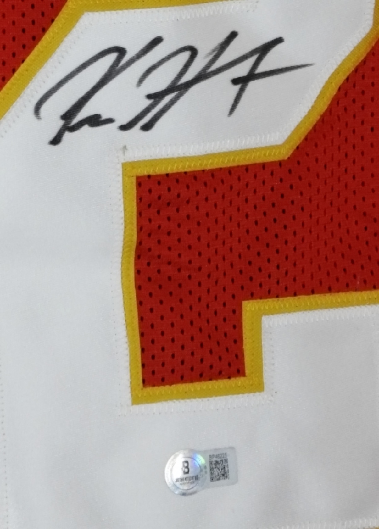 Kareem Hunt Chiefs Signed Jersey #29 Beckett