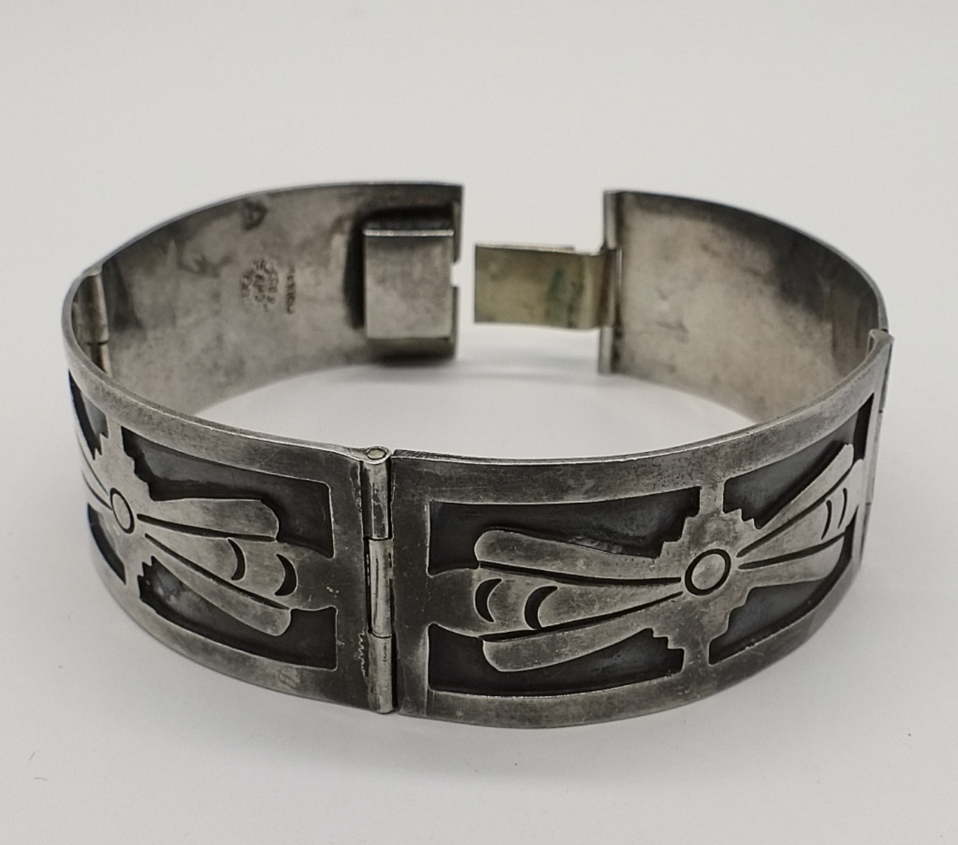 Taxco Mexico Sterling Hinged Bracelet