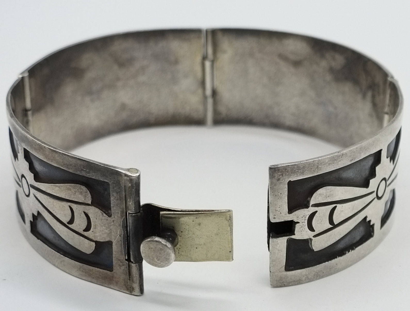 Taxco Mexico Sterling Hinged Bracelet