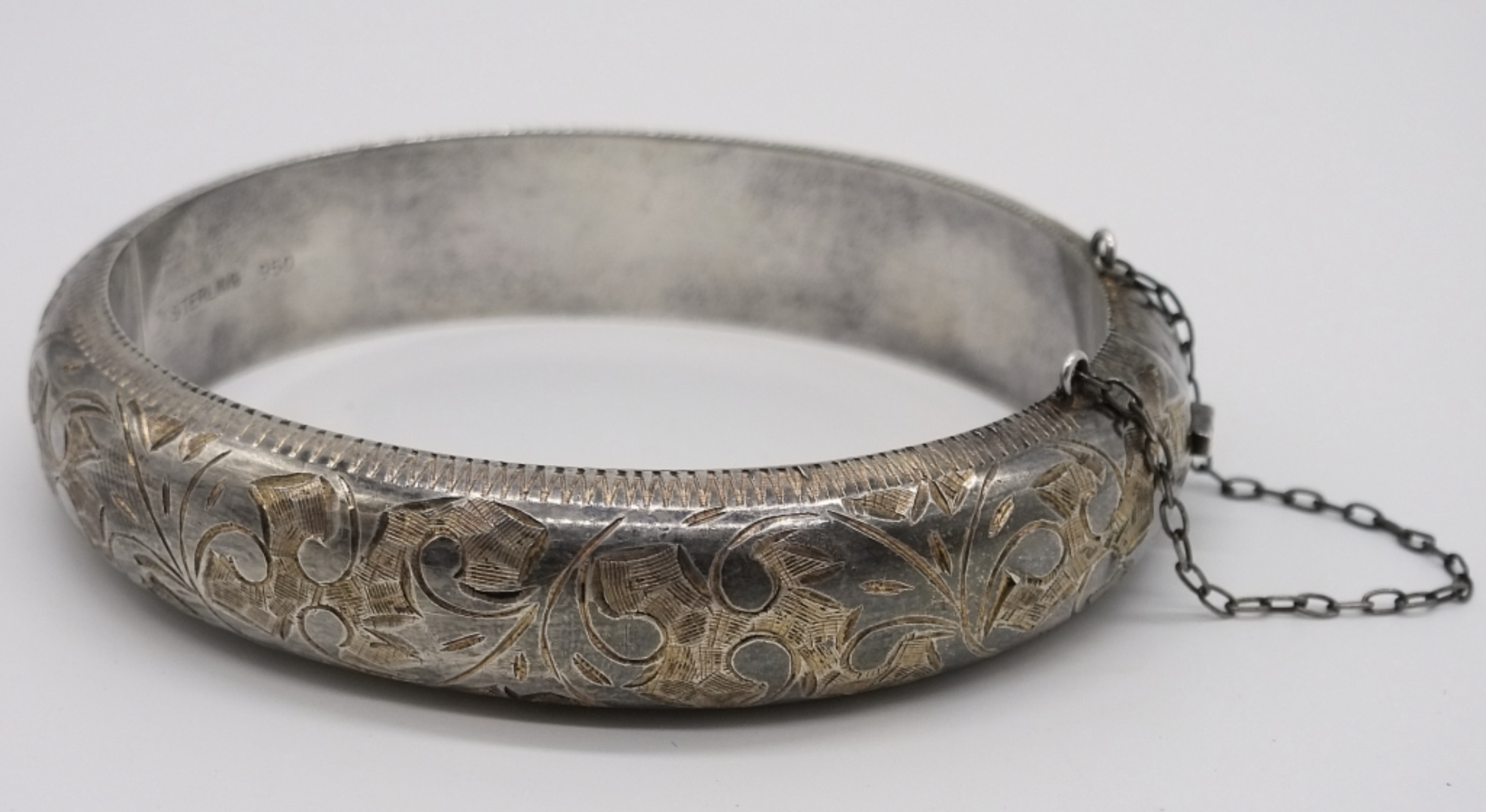 Sterling Silver Hinged Bangle Bracelet