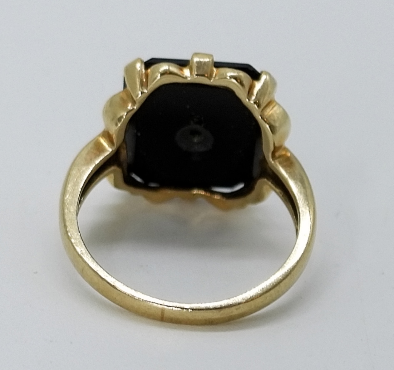 10K Gold Black Onyx Ring, Size 4