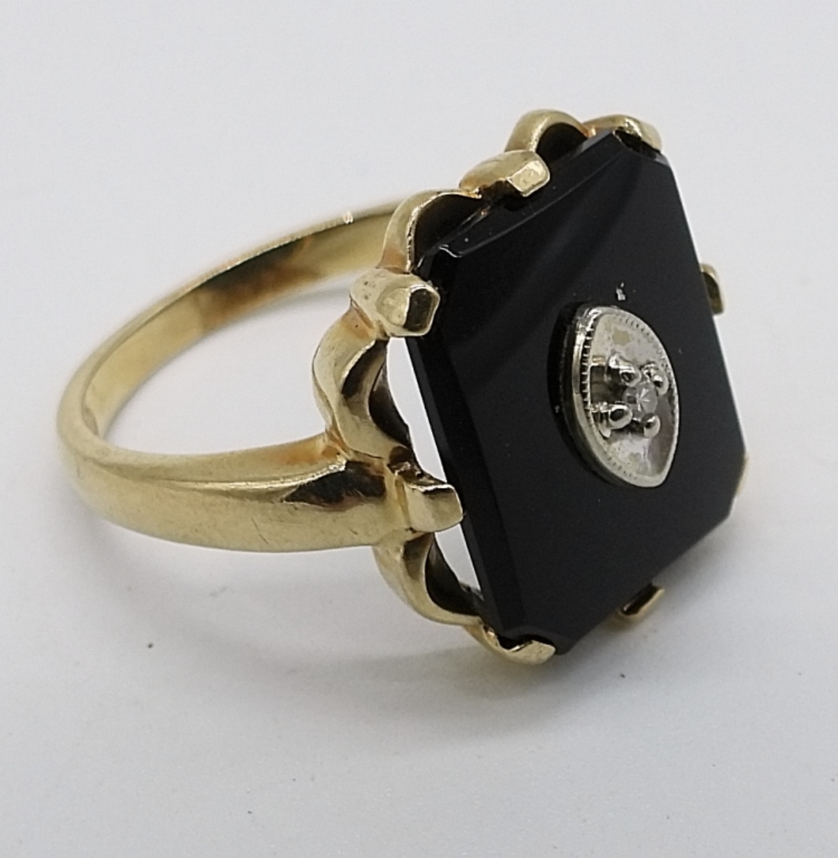 10K Gold Black Onyx Ring, Size 4